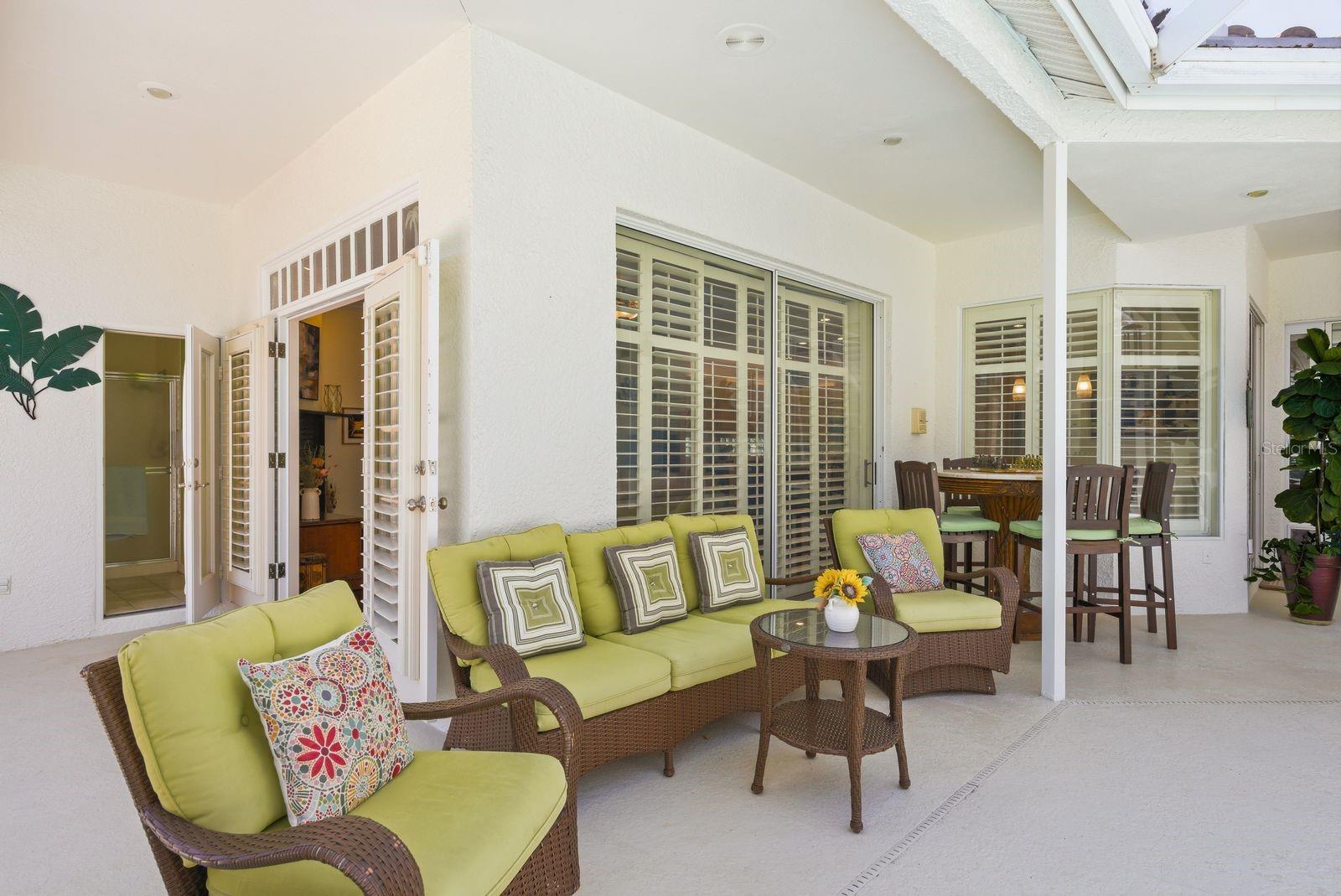 3343 CRESCENT OAKS BLVD, TARPON SPRINGS, FL, 34688