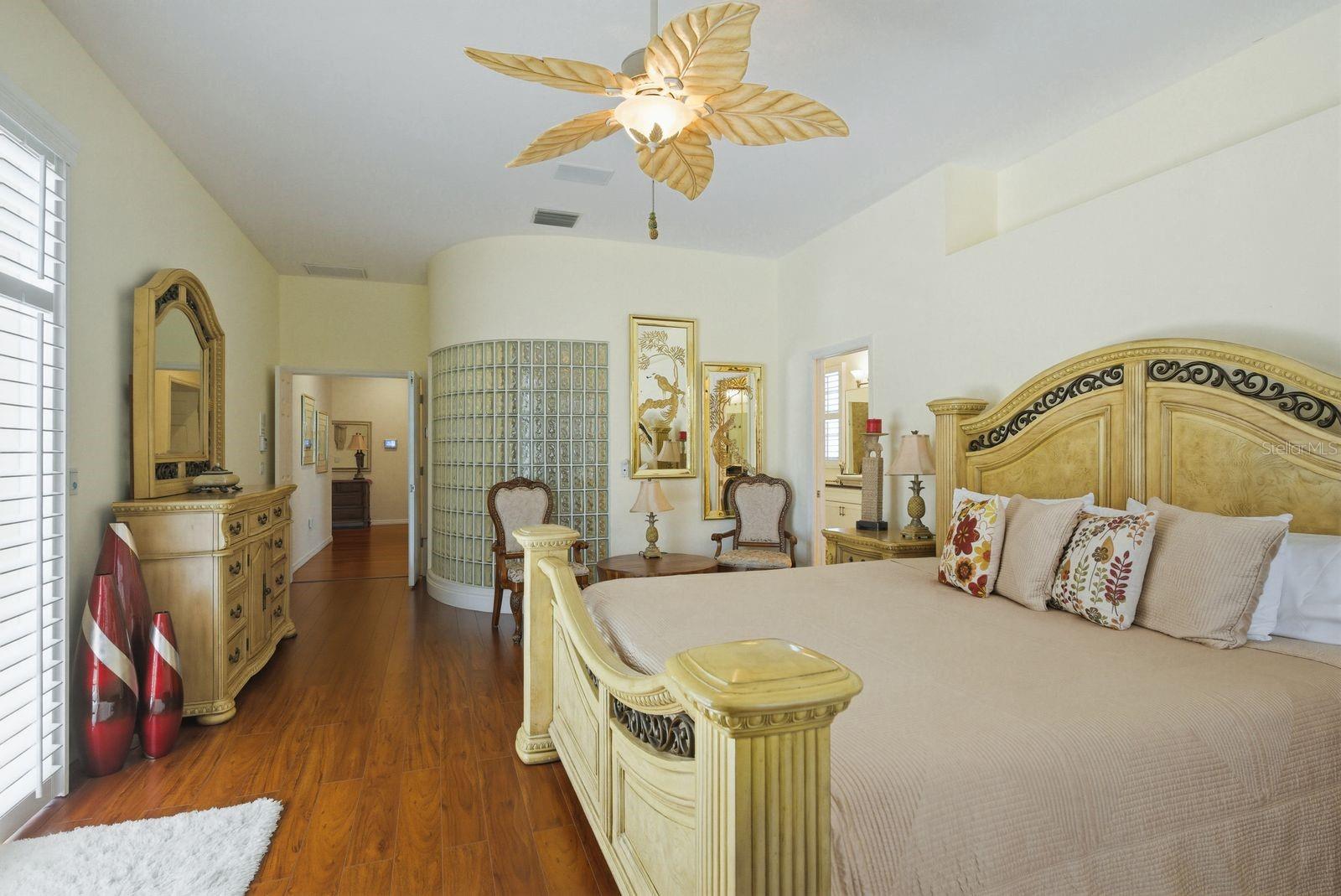 3343 CRESCENT OAKS BLVD, TARPON SPRINGS, FL, 34688