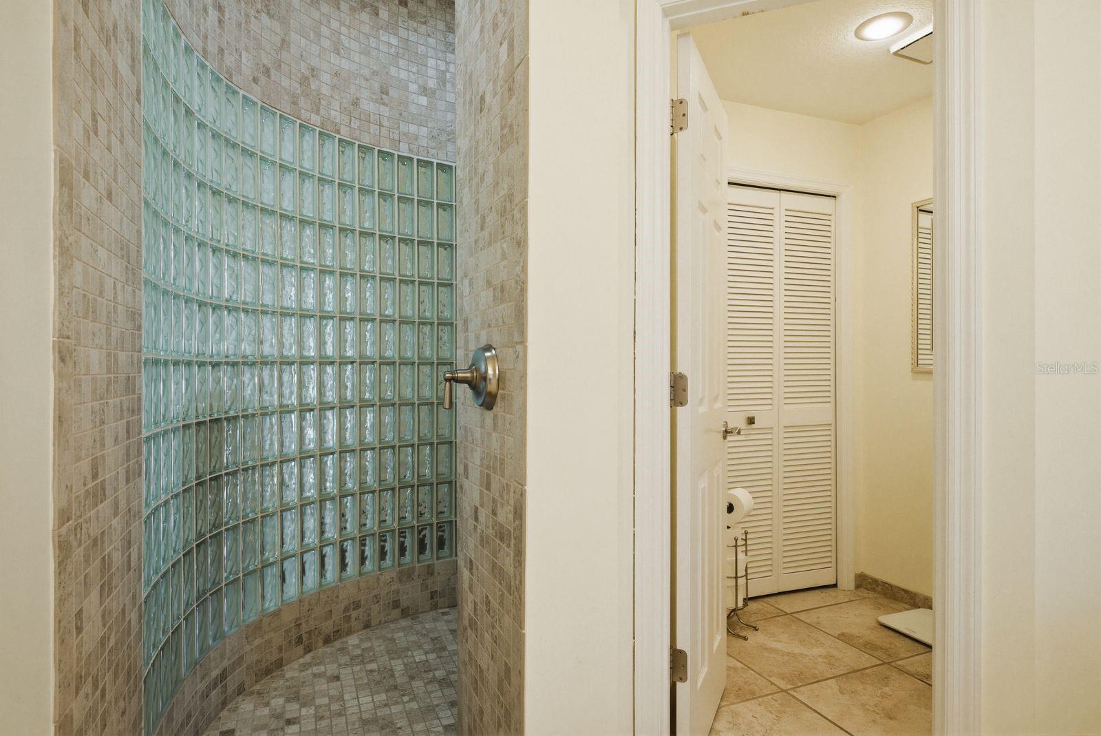 3343 CRESCENT OAKS BLVD, TARPON SPRINGS, FL, 34688