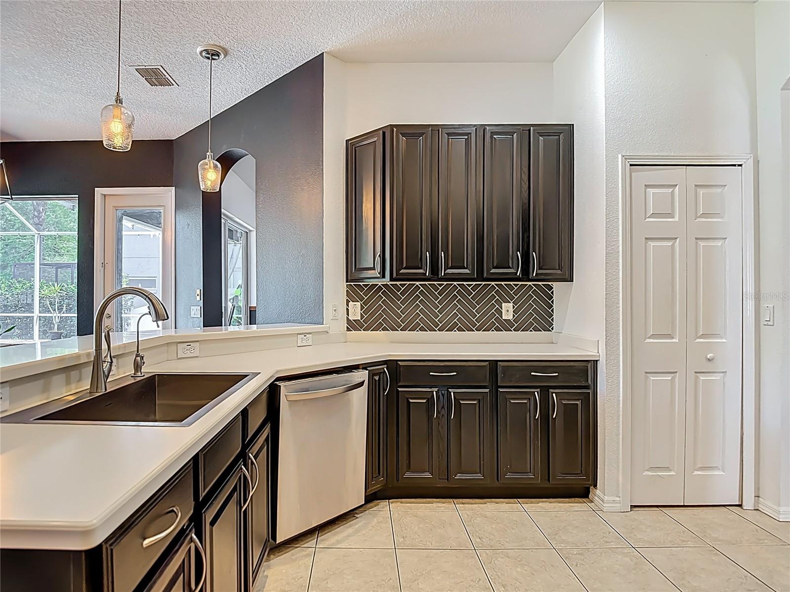 12919 FRAMINGHAM CT, TAMPA, FL, 33626