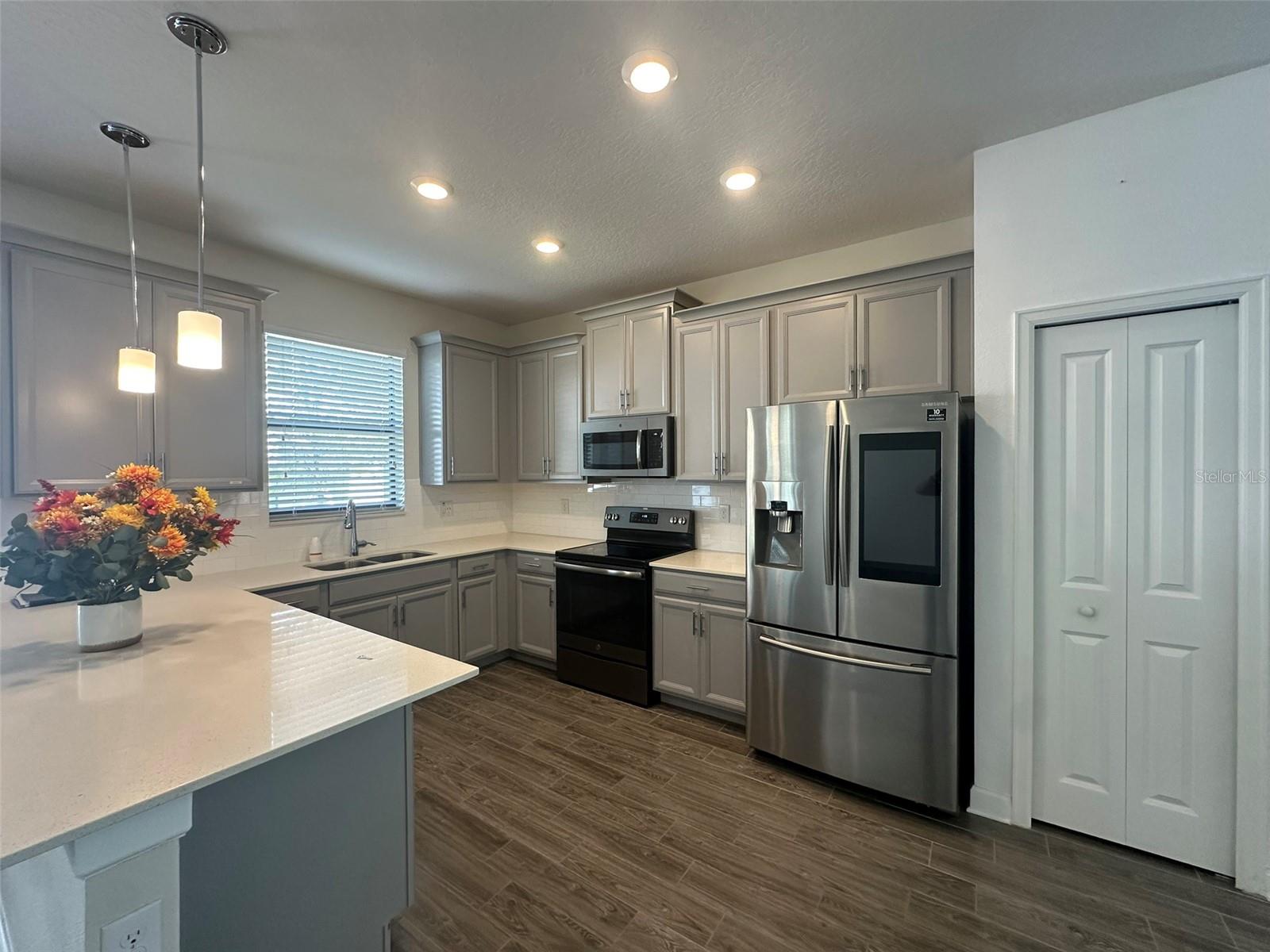 8501 ARCADIA LN, DAVENPORT, FL, 33896