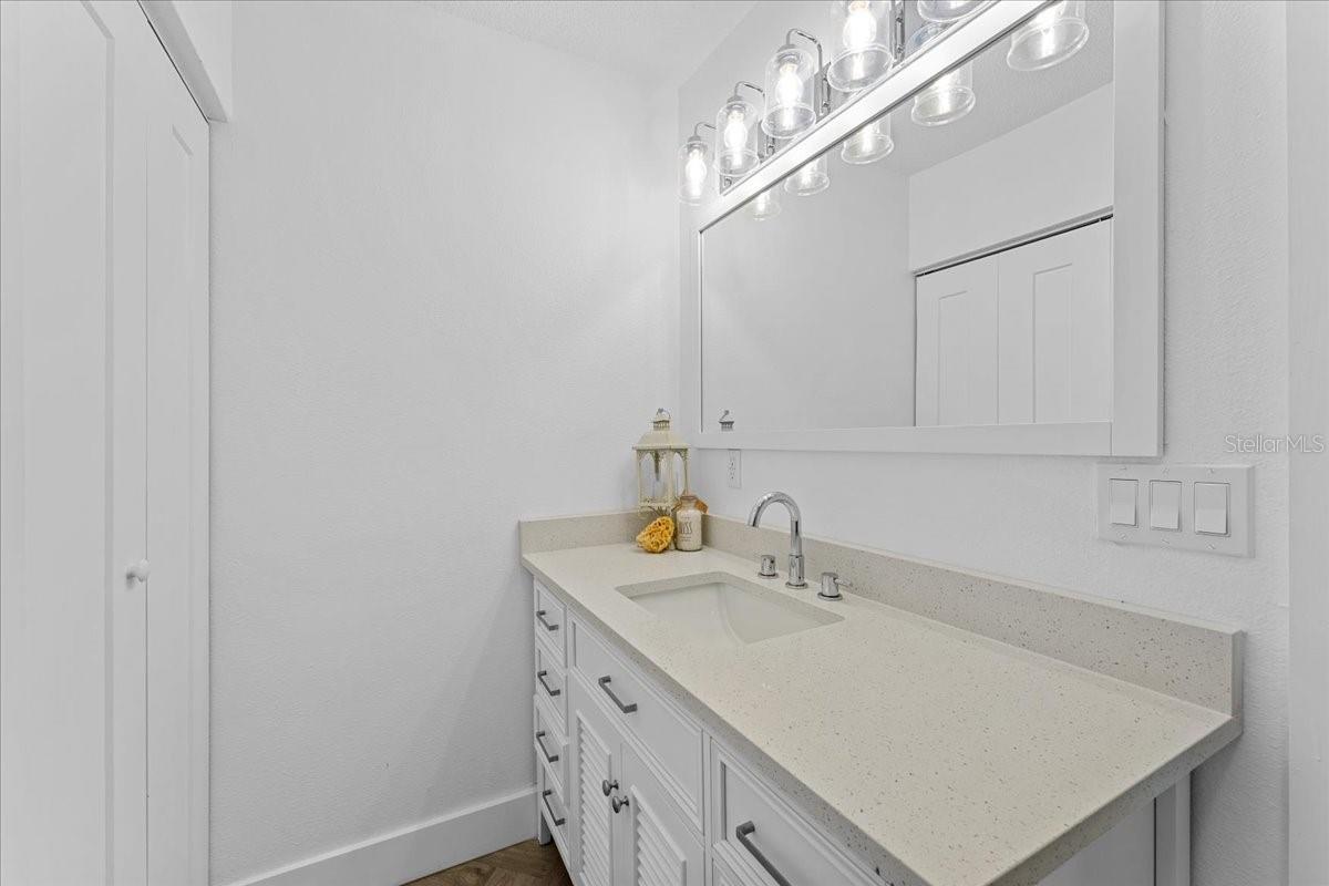 3747 FLORAMAR TER, NEW PORT RICHEY, FL, 34652