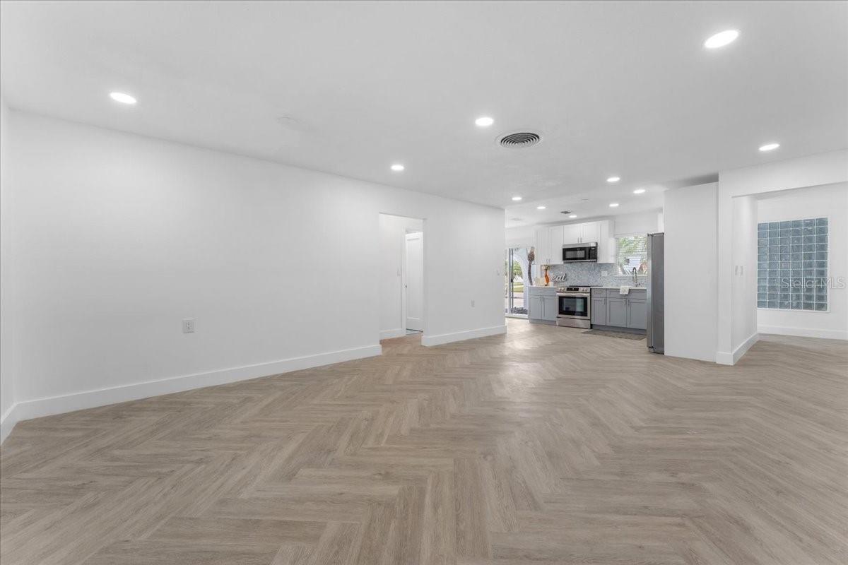 3747 FLORAMAR TER, NEW PORT RICHEY, FL, 34652