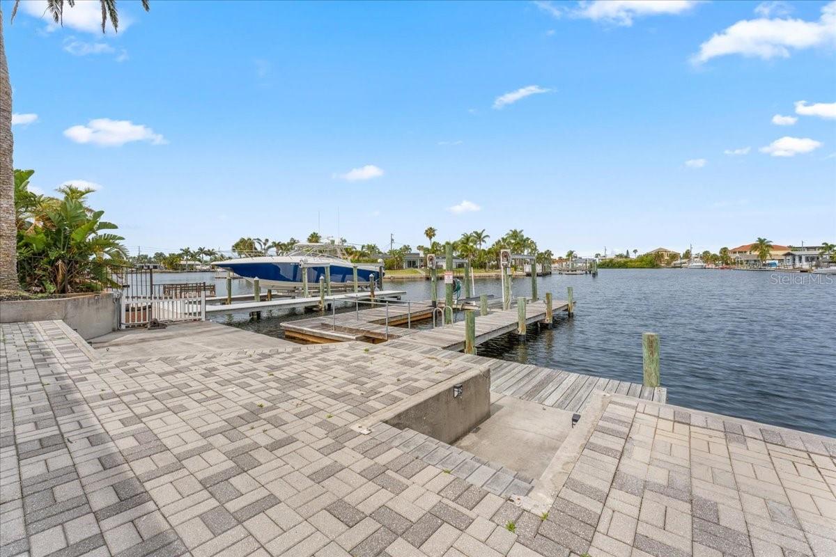 3747 FLORAMAR TER, NEW PORT RICHEY, FL, 34652