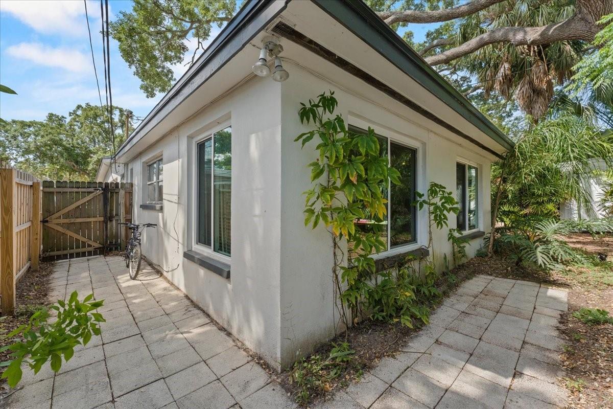 531 6TH ST S, SAFETY HARBOR, FL, 34695