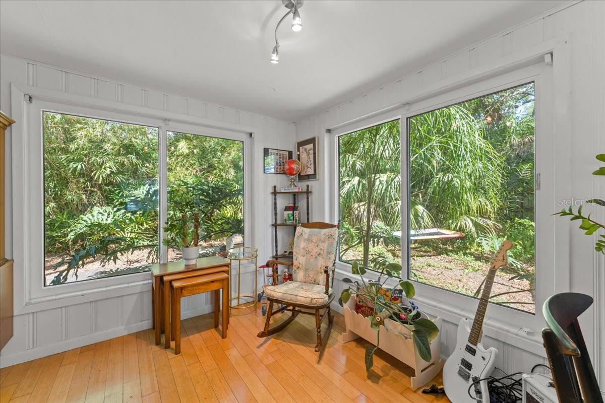 531 6TH ST S, SAFETY HARBOR, FL, 34695