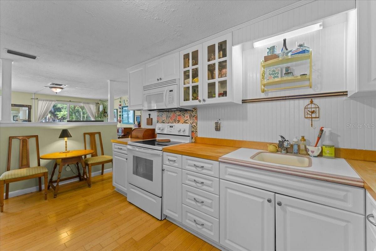 531 6TH ST S, SAFETY HARBOR, FL, 34695