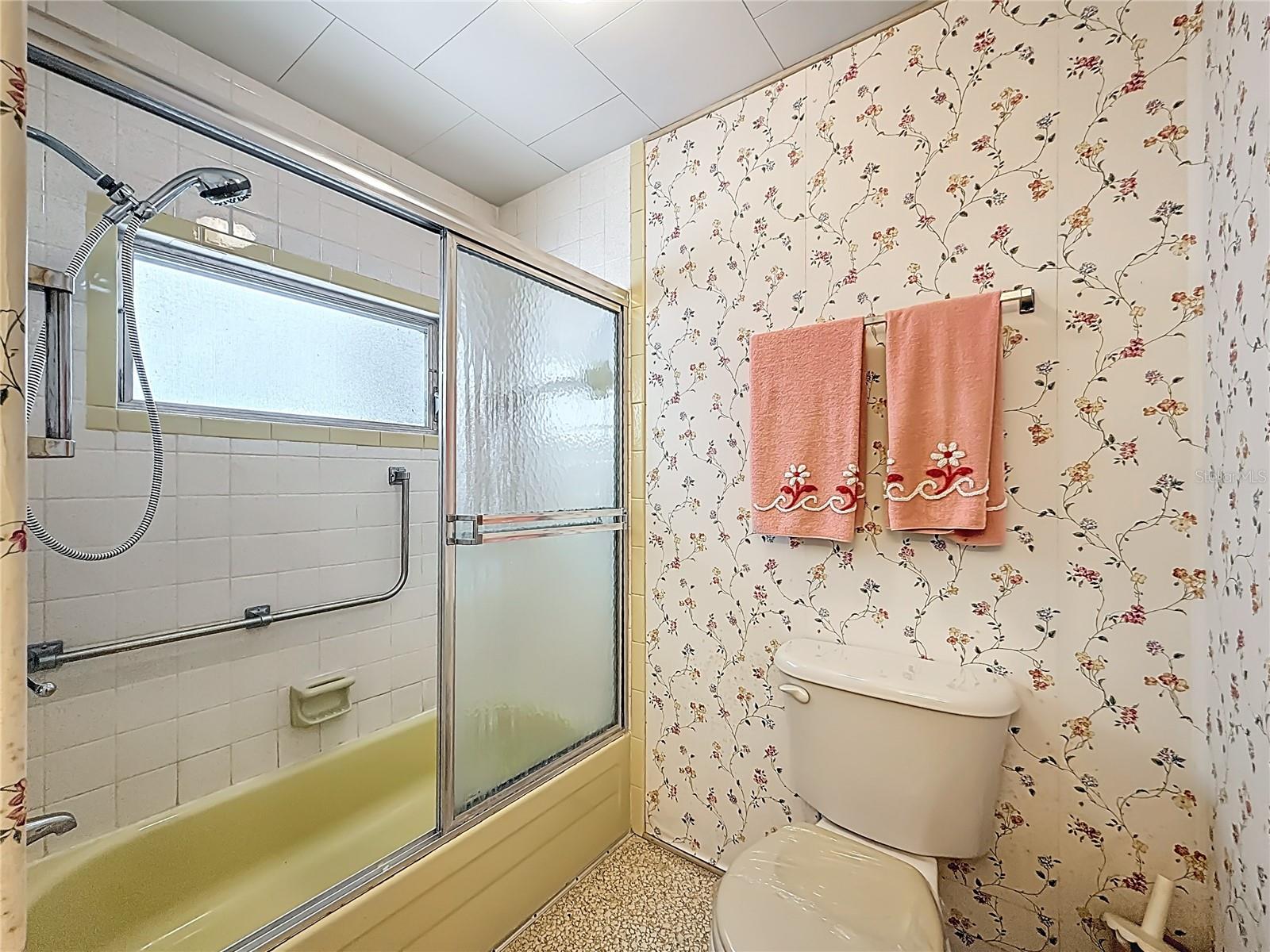 10178 N LAKE DR #45, LARGO, FL, 33773