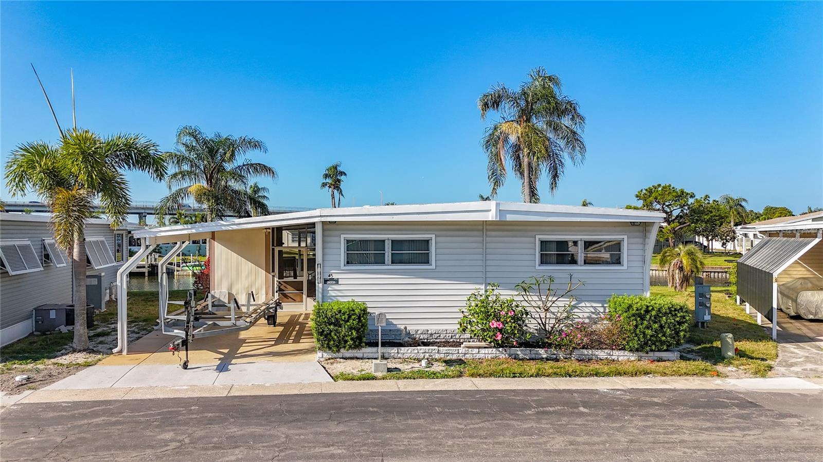 10178 N LAKE DR #45, LARGO, FL, 33773