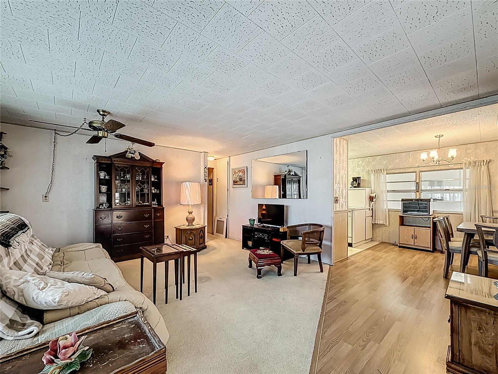 10178 N LAKE DR #45, LARGO, FL, 33773