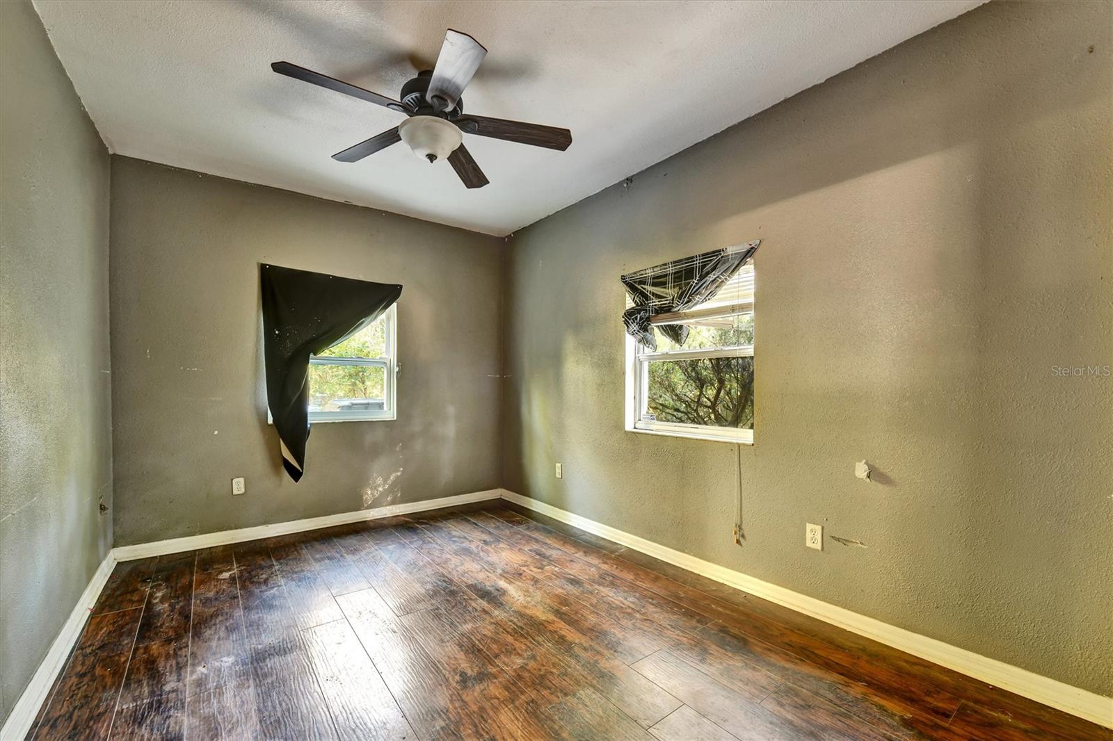 10015 OHIO AVE, THONOTOSASSA, FL, 33592