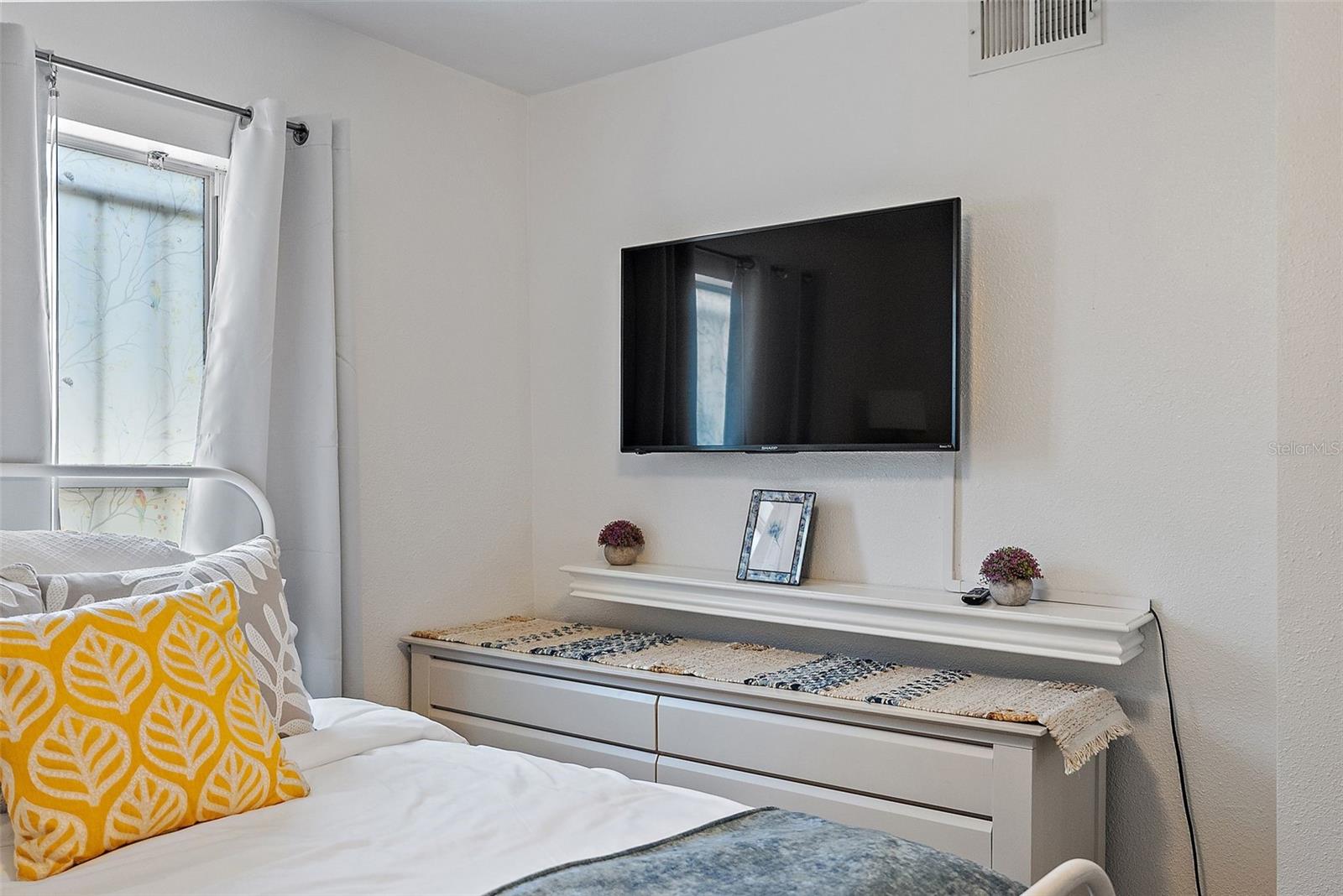 2810 2ND AVE S #B, ST PETERSBURG, FL, 33712