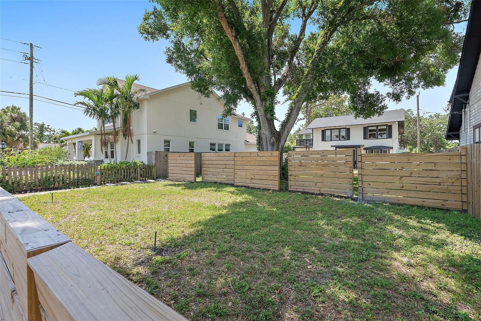 2810 2ND AVE S #B, ST PETERSBURG, FL, 33712