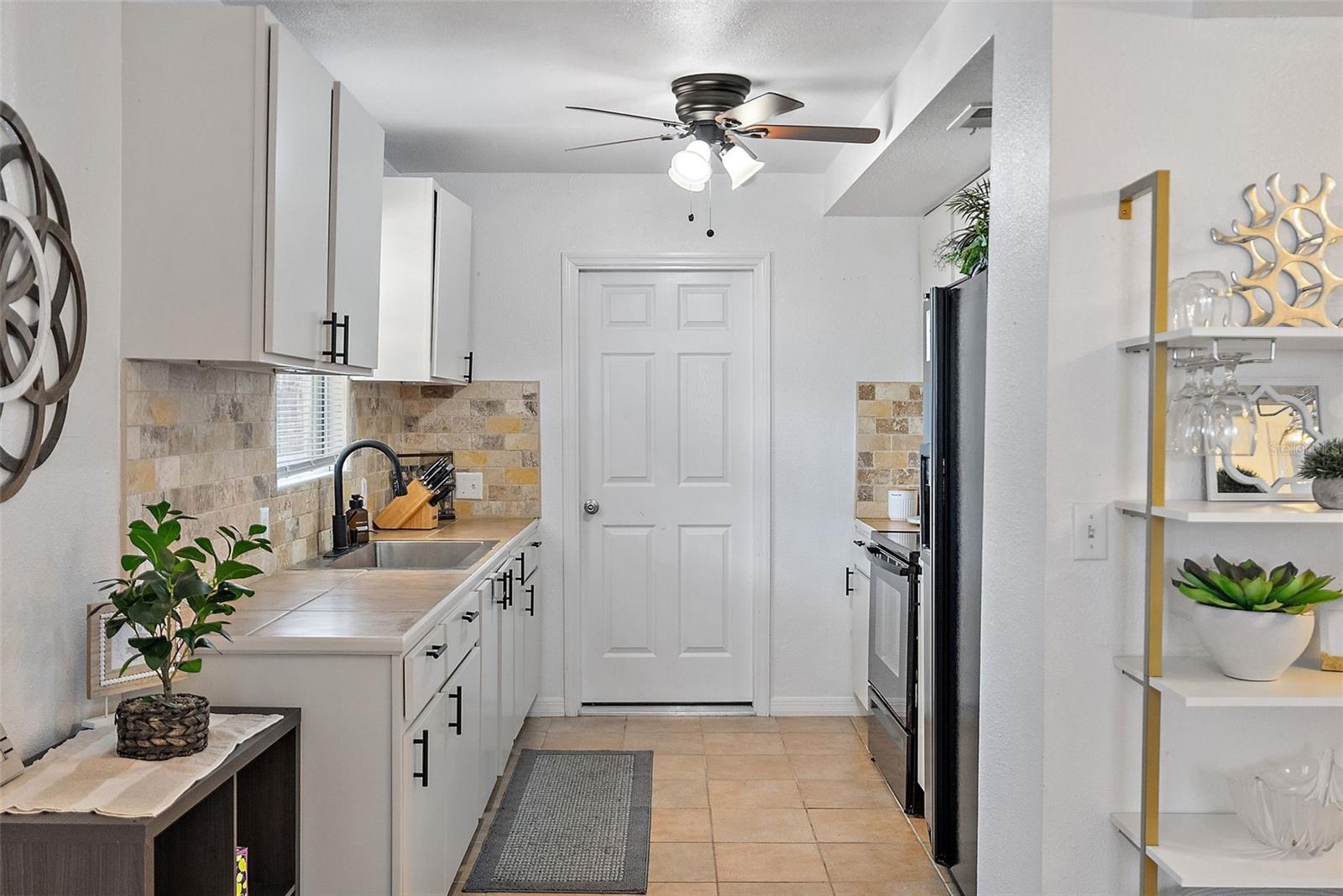 2810 2ND AVE S #B, ST PETERSBURG, FL, 33712