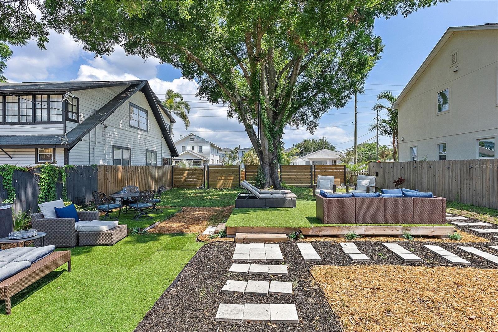 2810 2ND AVE S #B, ST PETERSBURG, FL, 33712