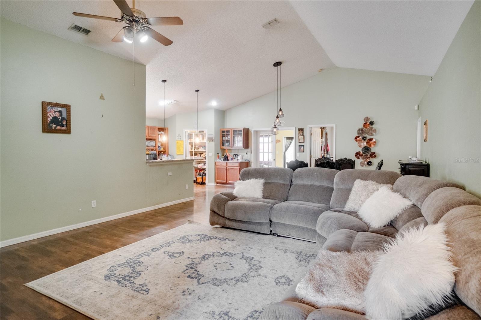 220 BAY ST, APOPKA, FL, 32712