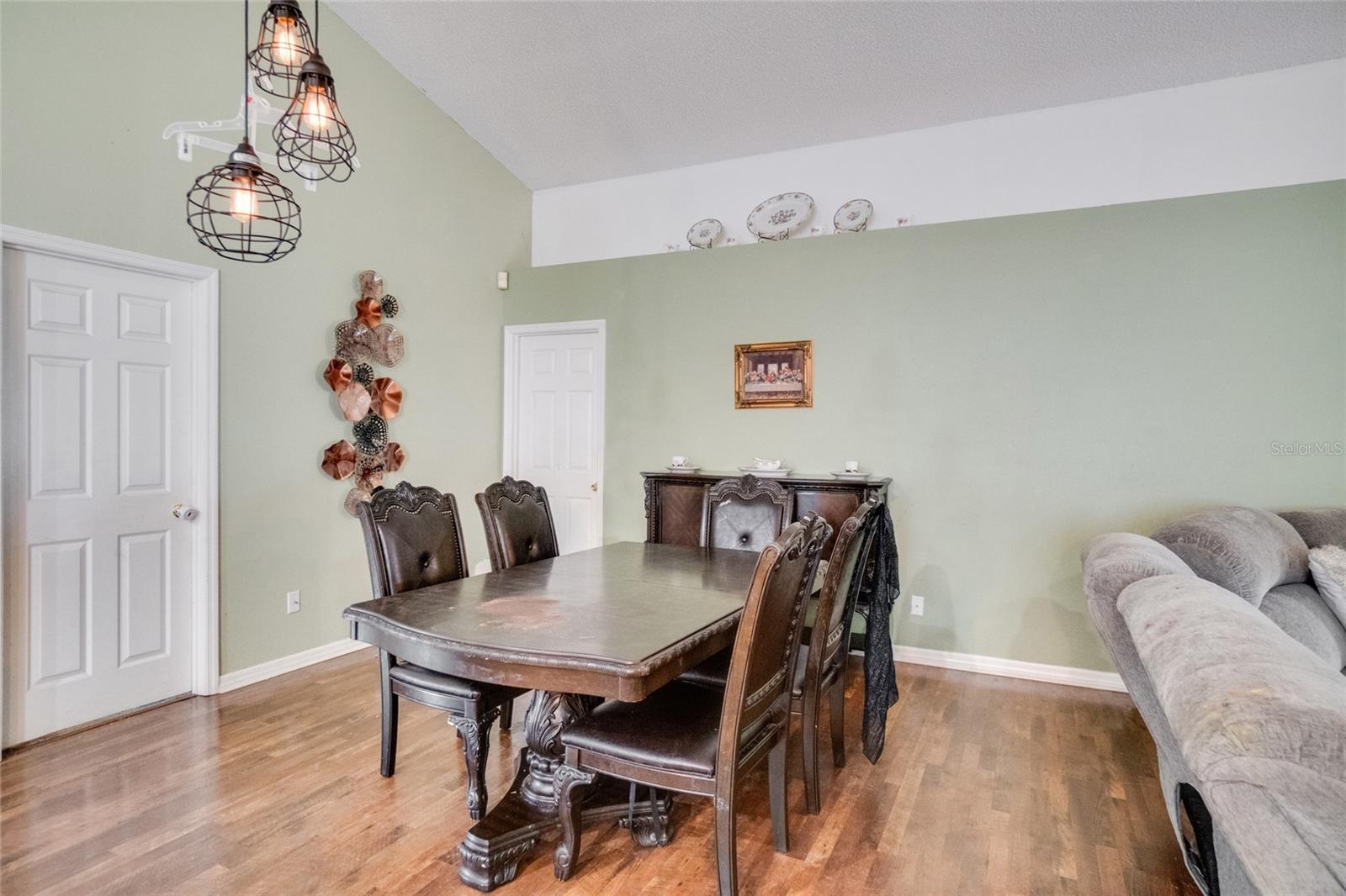 220 BAY ST, APOPKA, FL, 32712