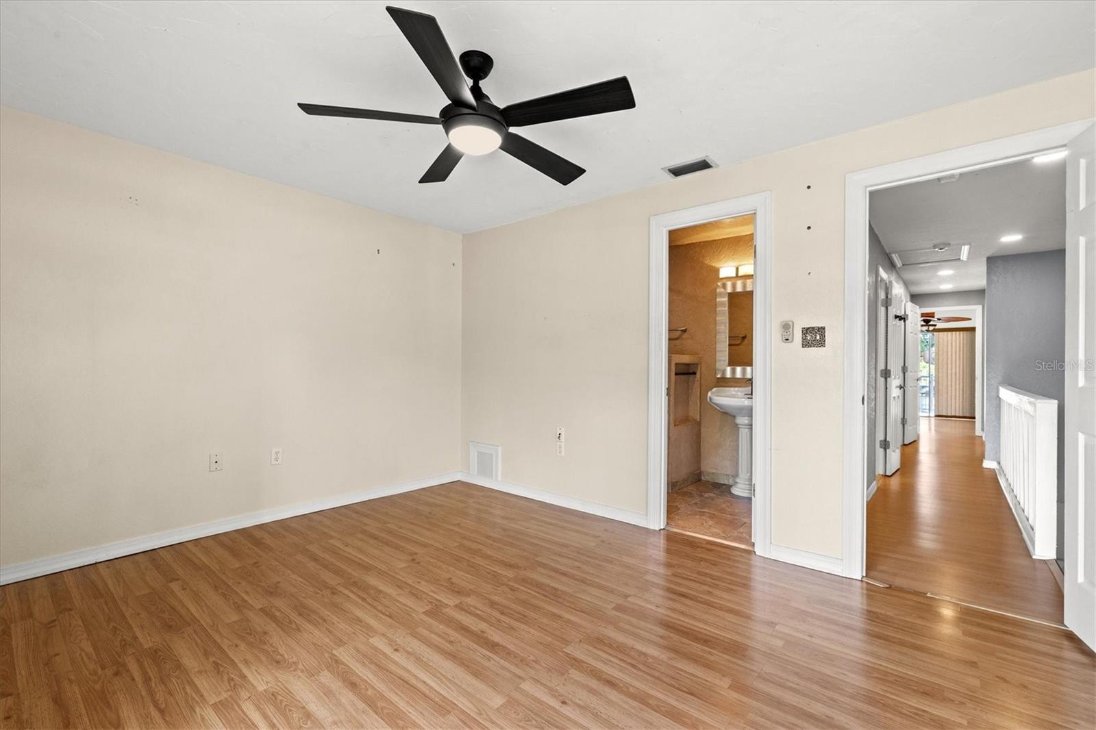 3202 RAMBLEWOOD DR N, SARASOTA, FL, 34237