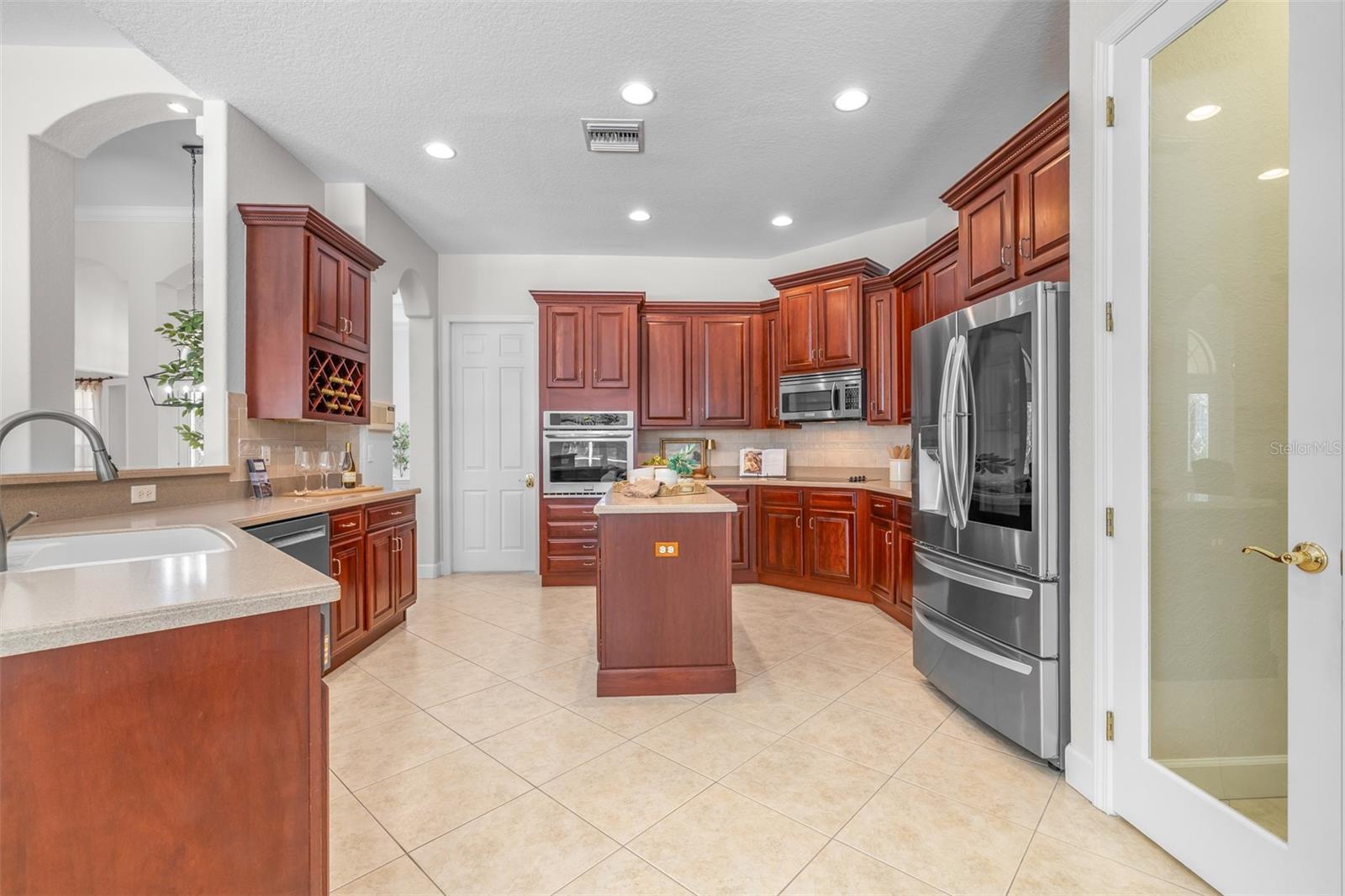 26754 WINGED ELM DR, WESLEY CHAPEL, FL, 33544