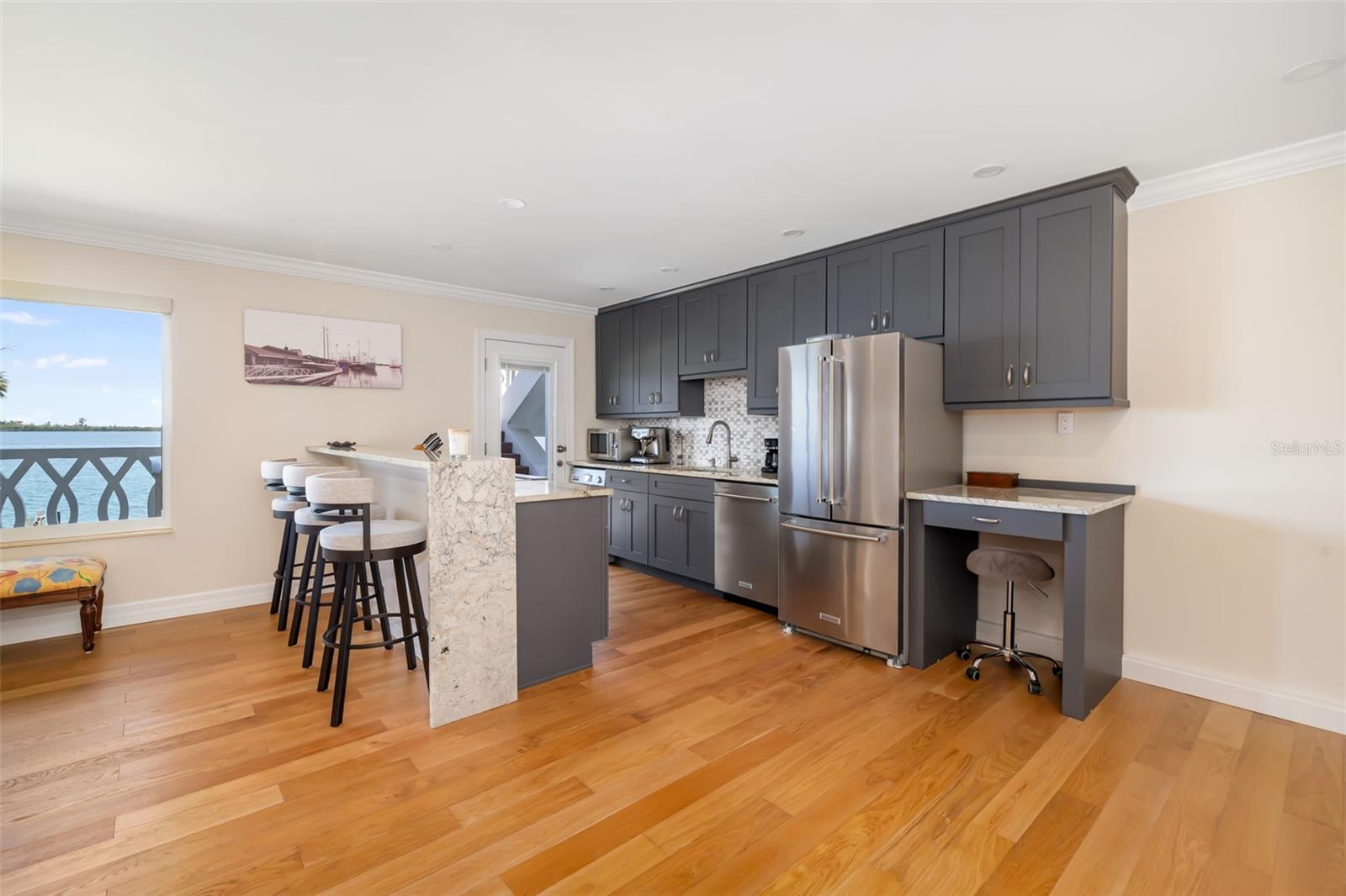 763 JOHN RINGLING BLVD #22, SARASOTA, FL, 34236