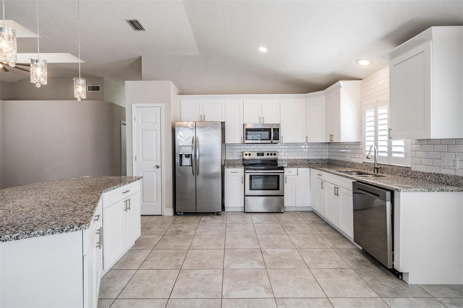 2315 LYNCREST CT, VALRICO, FL, 33596