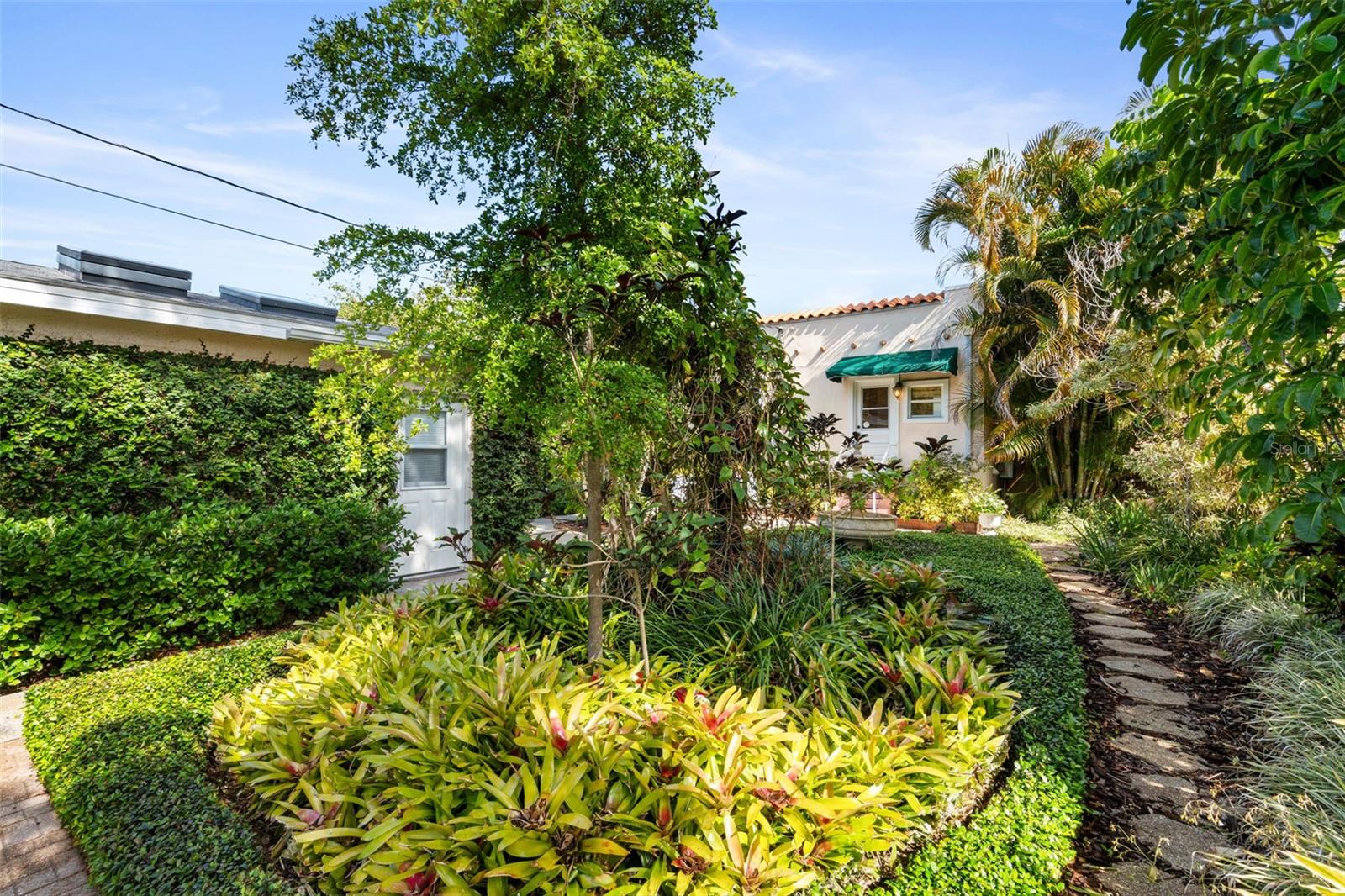 762 23RD AVE N, ST PETERSBURG, FL, 33704