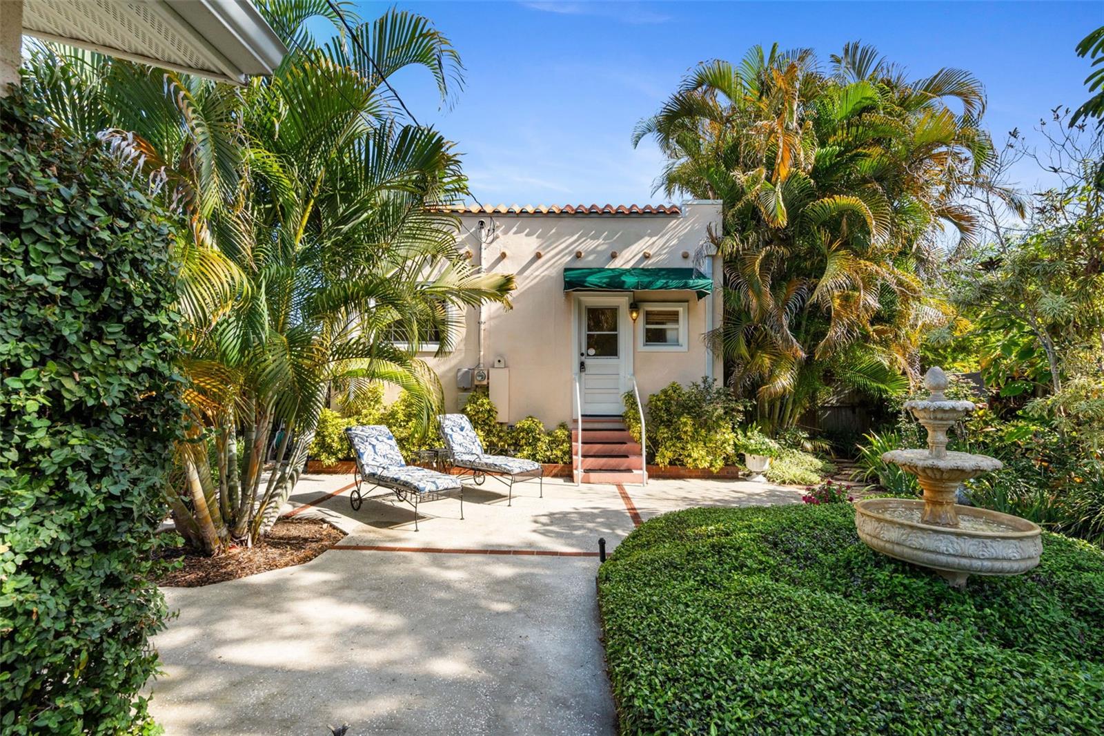 762 23RD AVE N, ST PETERSBURG, FL, 33704