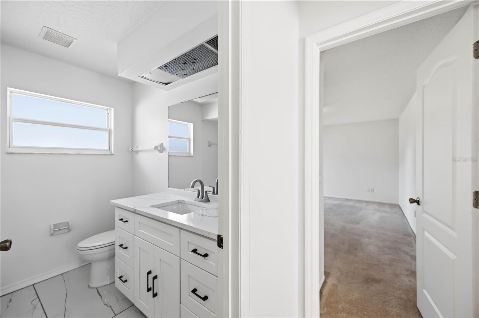 562 OAK BAY DR, OSPREY, FL, 34229