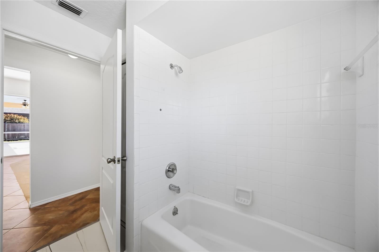 562 OAK BAY DR, OSPREY, FL, 34229