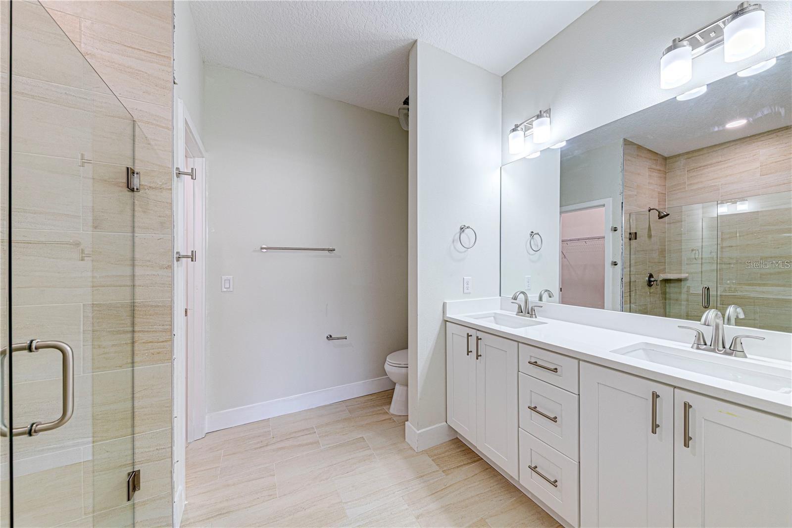 257 N PINE AVE, OVIEDO, FL, 32765