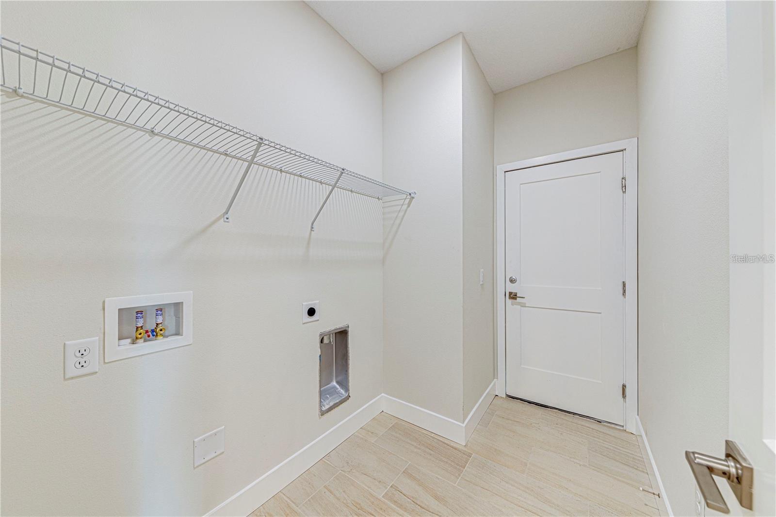 257 N PINE AVE, OVIEDO, FL, 32765