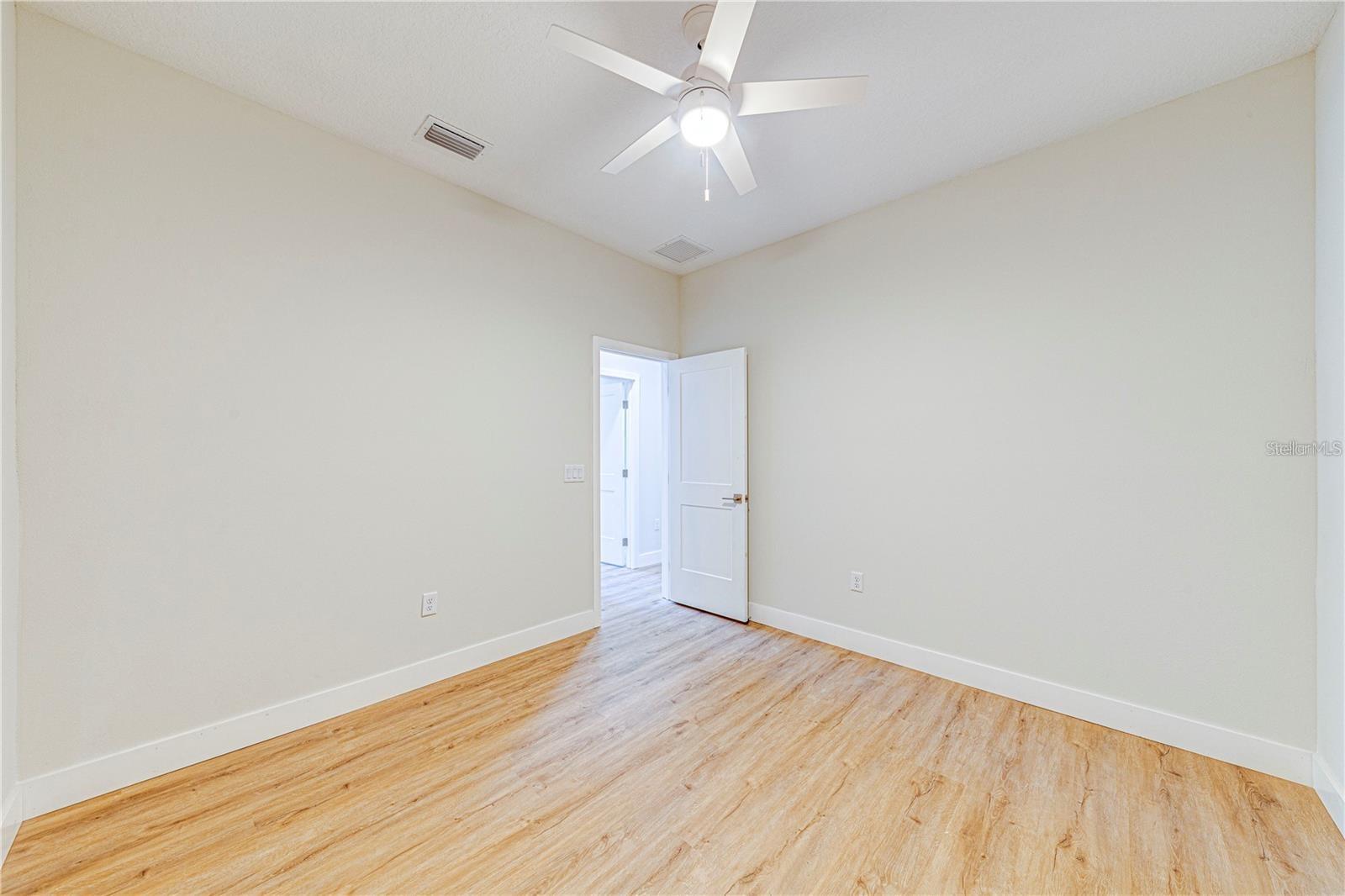 257 N PINE AVE, OVIEDO, FL, 32765