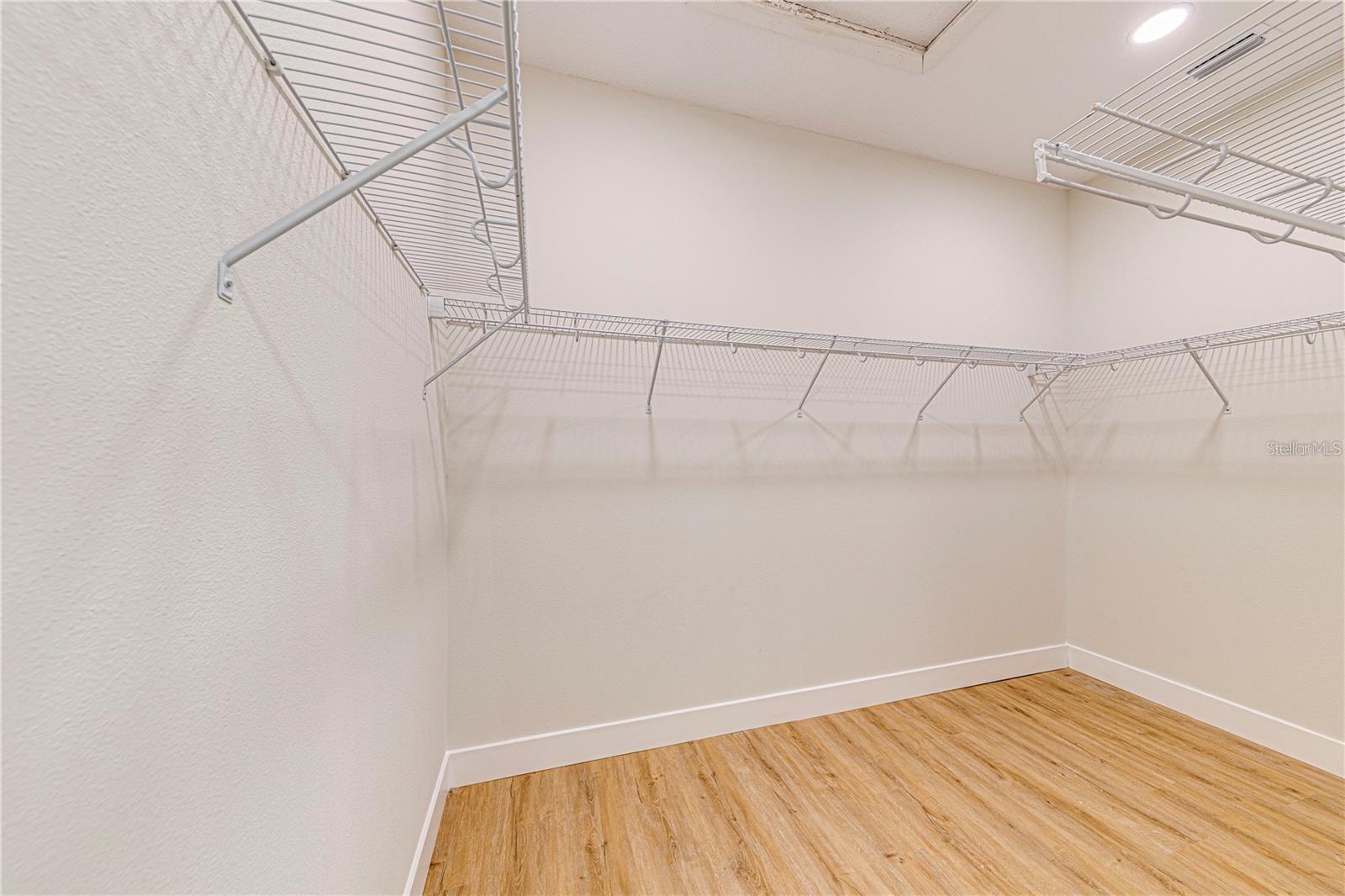 257 N PINE AVE, OVIEDO, FL, 32765