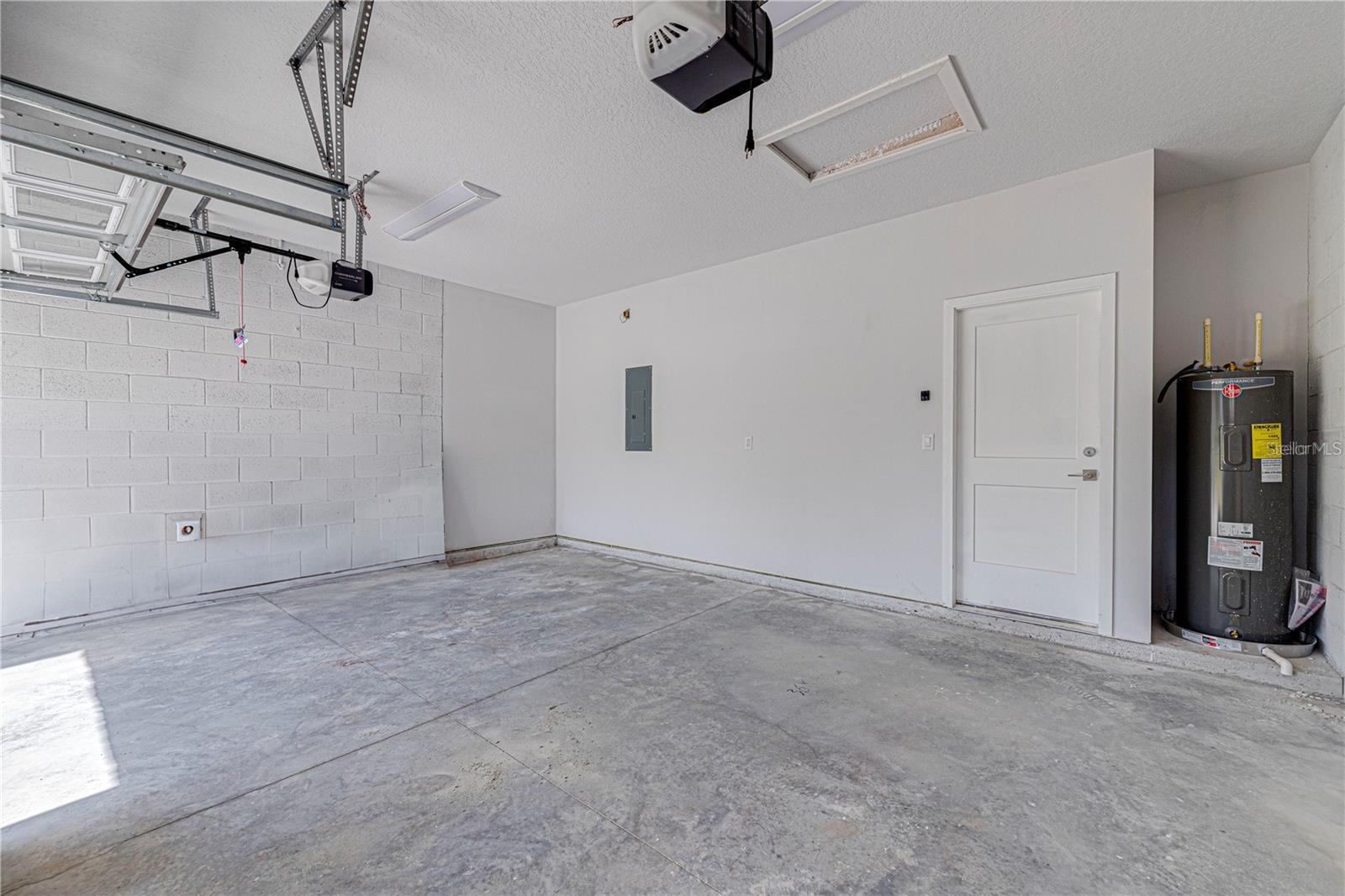 257 N PINE AVE, OVIEDO, FL, 32765