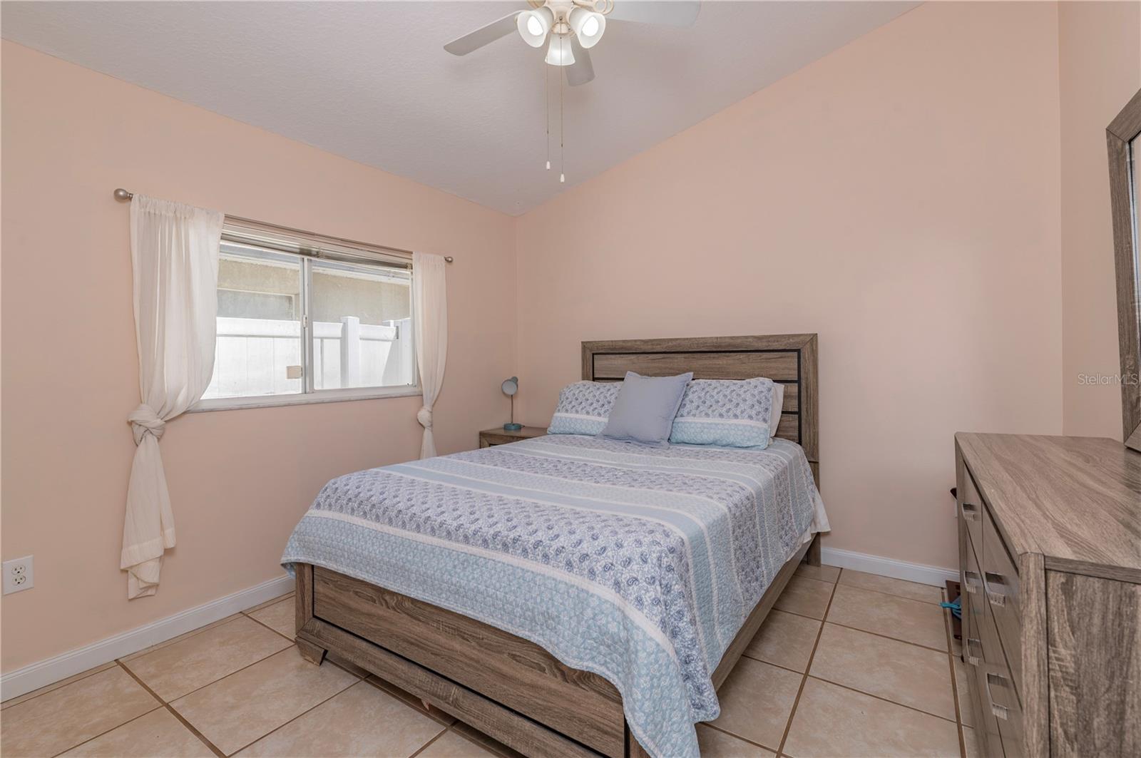 8426 POYDRAS LN, TAMPA, FL, 33635