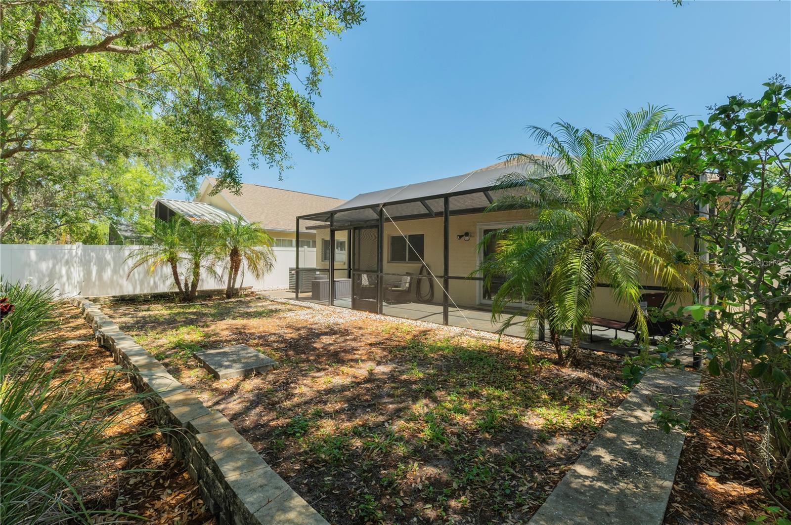 8426 POYDRAS LN, TAMPA, FL, 33635