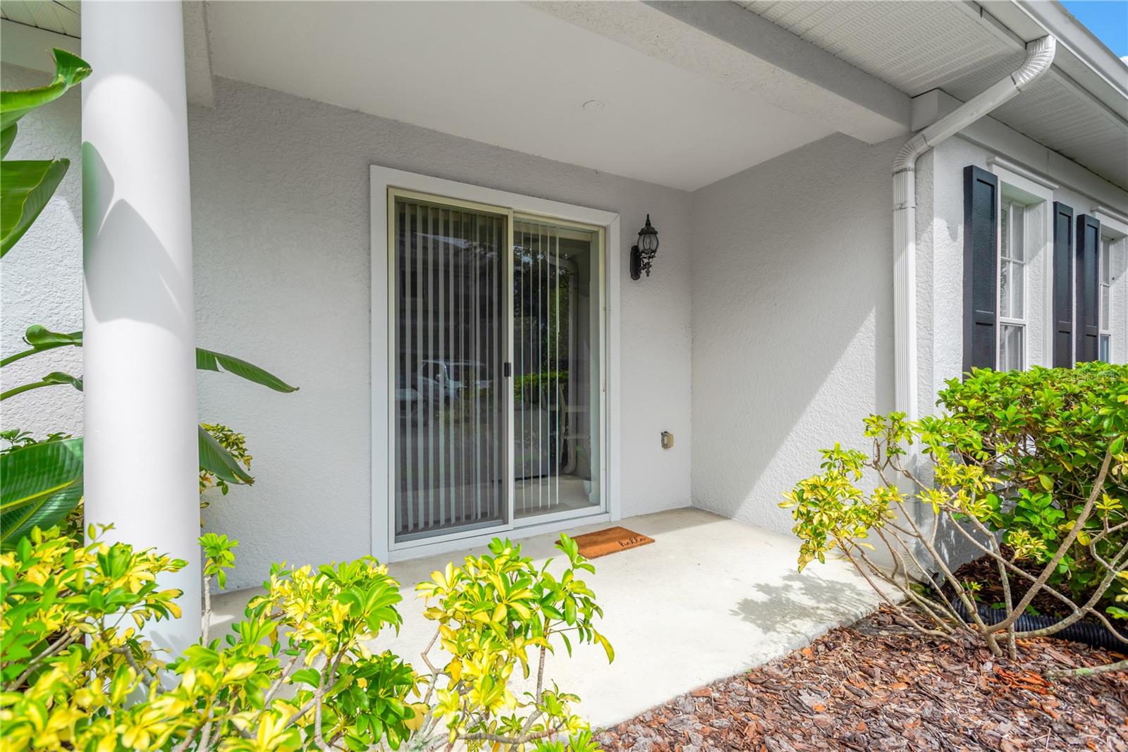 8307 MANOR CLUB CIR #1, TAMPA, FL, 33647