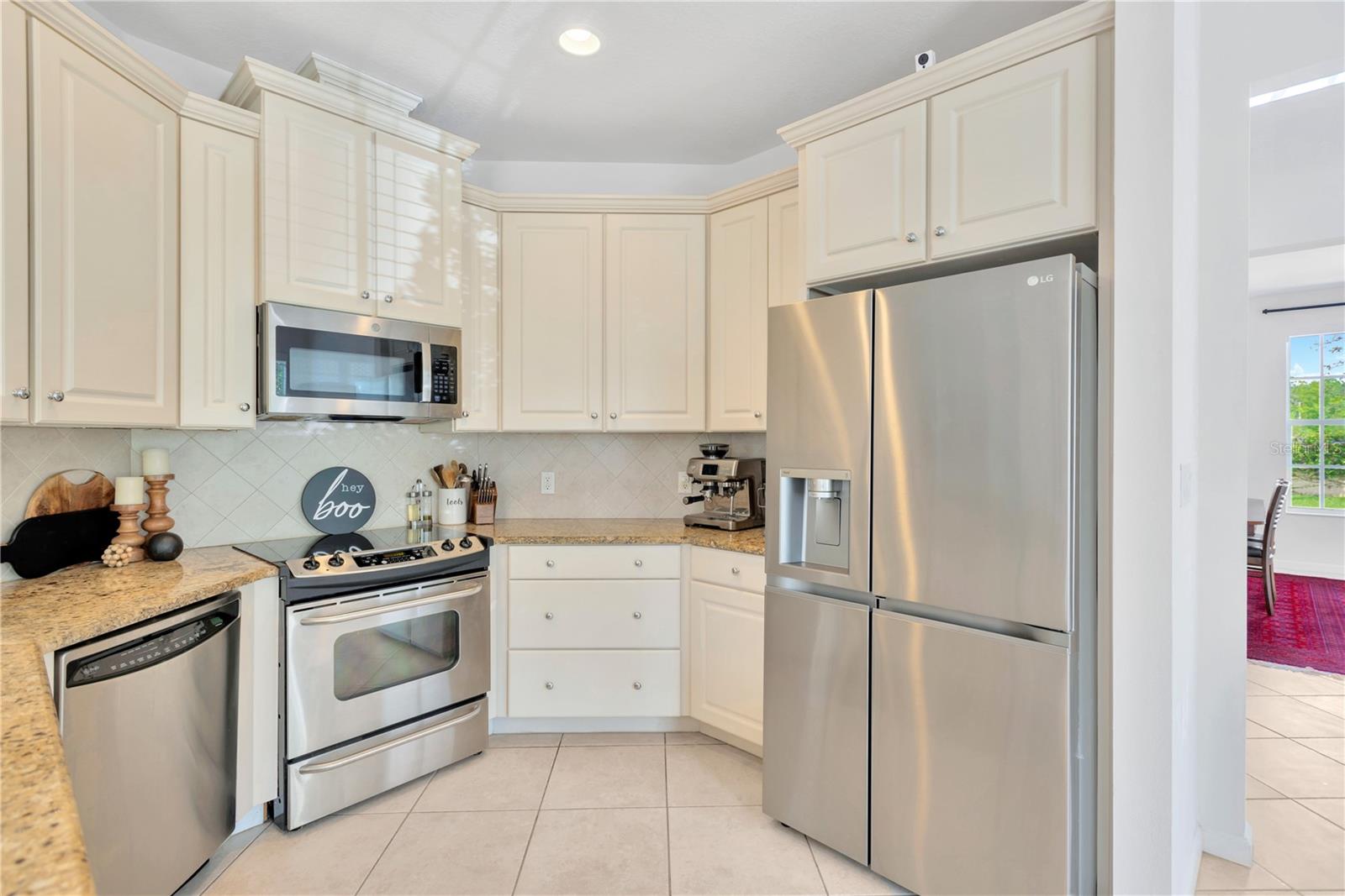 8307 MANOR CLUB CIR #1, TAMPA, FL, 33647