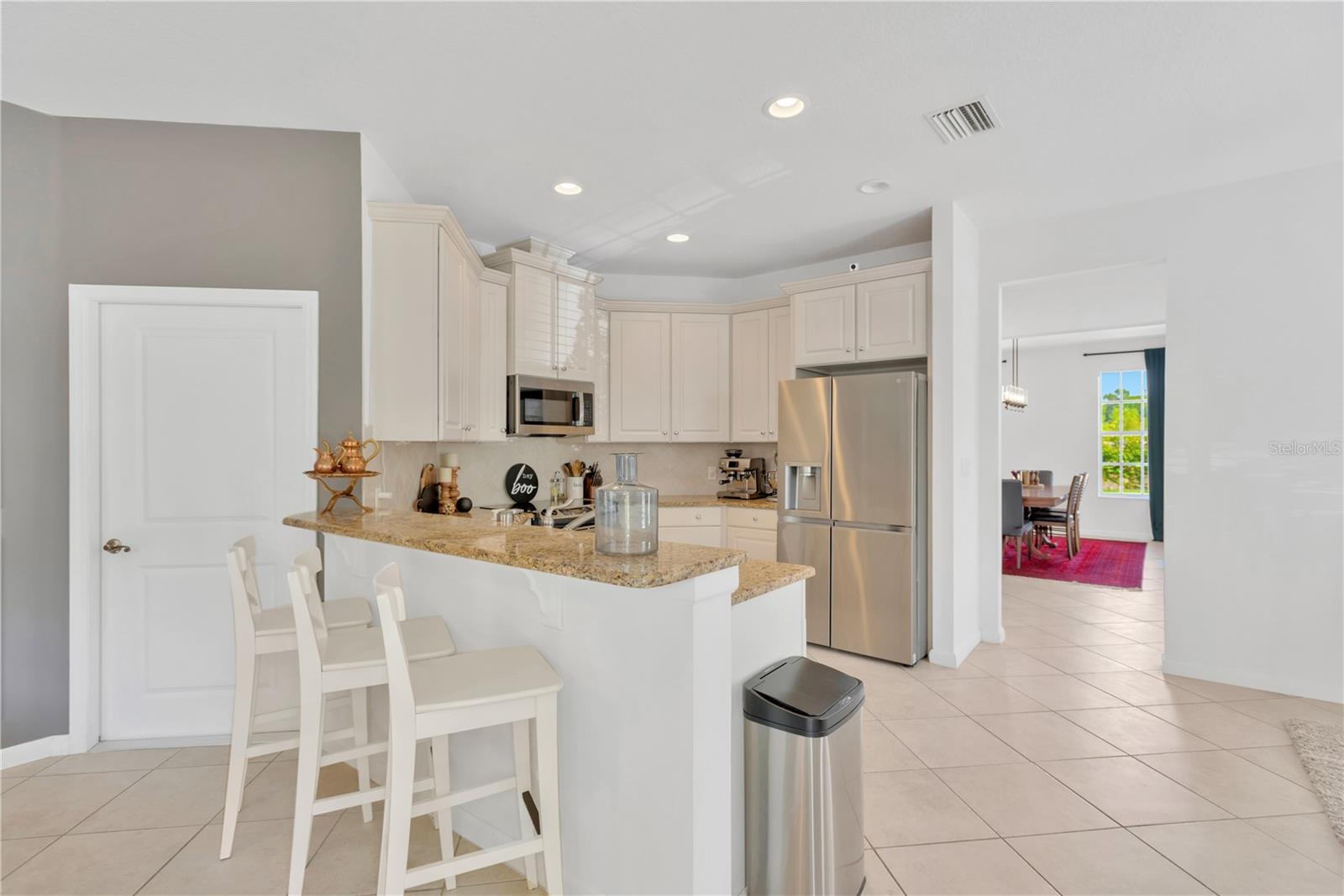 8307 MANOR CLUB CIR #1, TAMPA, FL, 33647