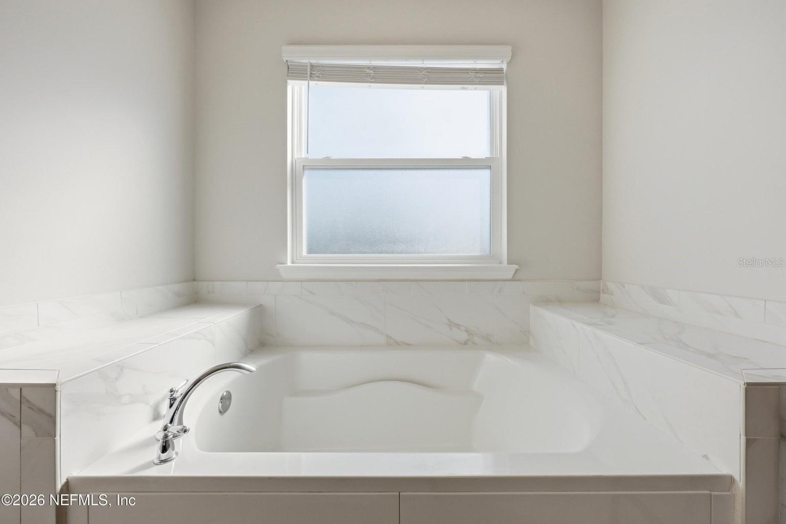 6946 AZALEA GROVE DR, JACKSONVILLE, FL, 32258