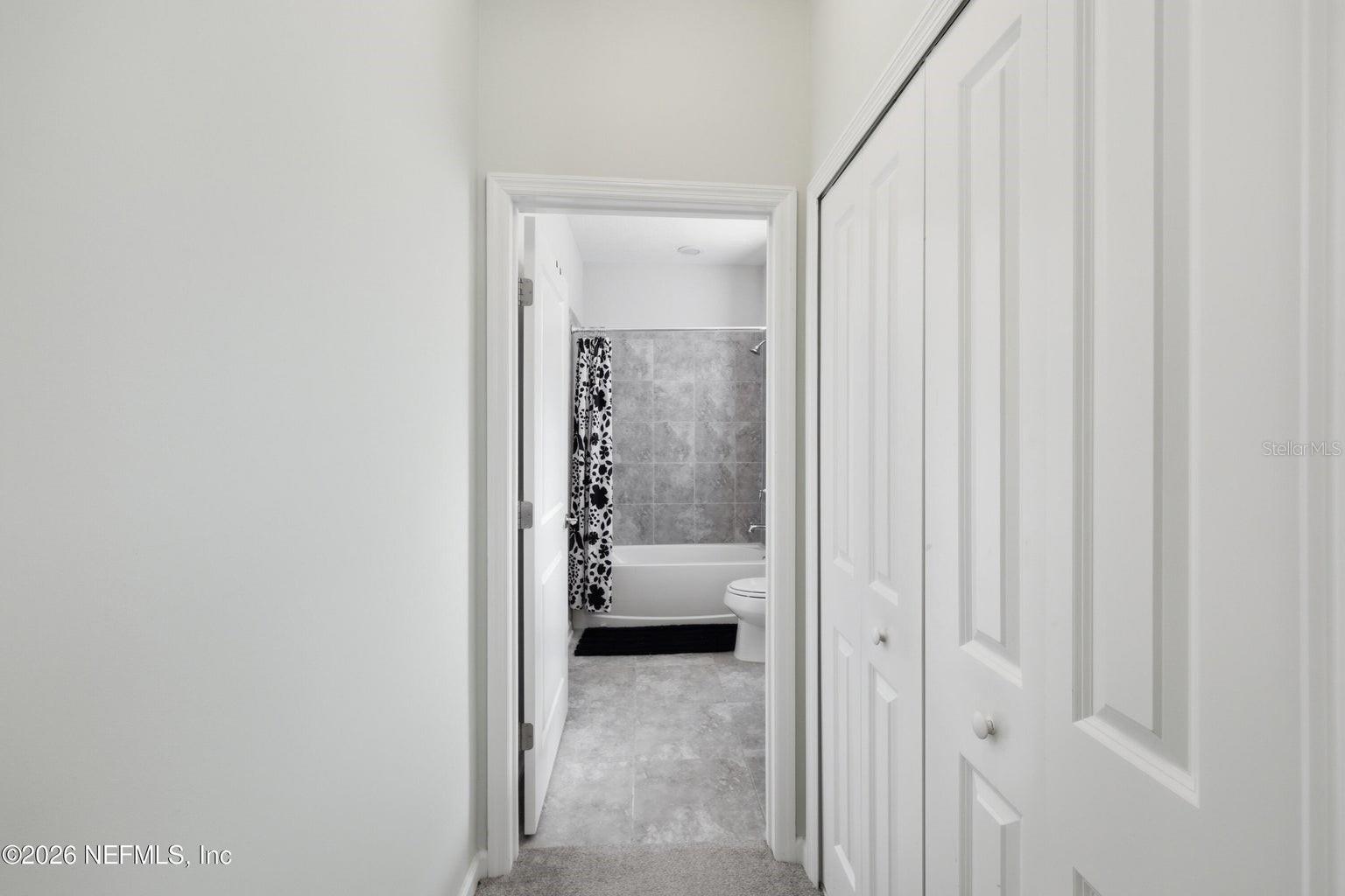 6946 AZALEA GROVE DR, JACKSONVILLE, FL, 32258