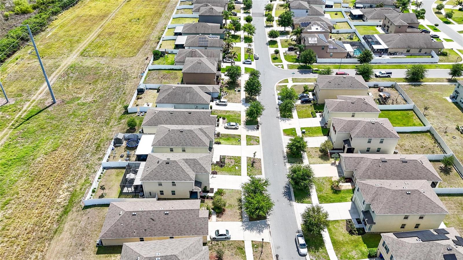 11176 LELAND GROVES DR, RIVERVIEW, FL, 33579