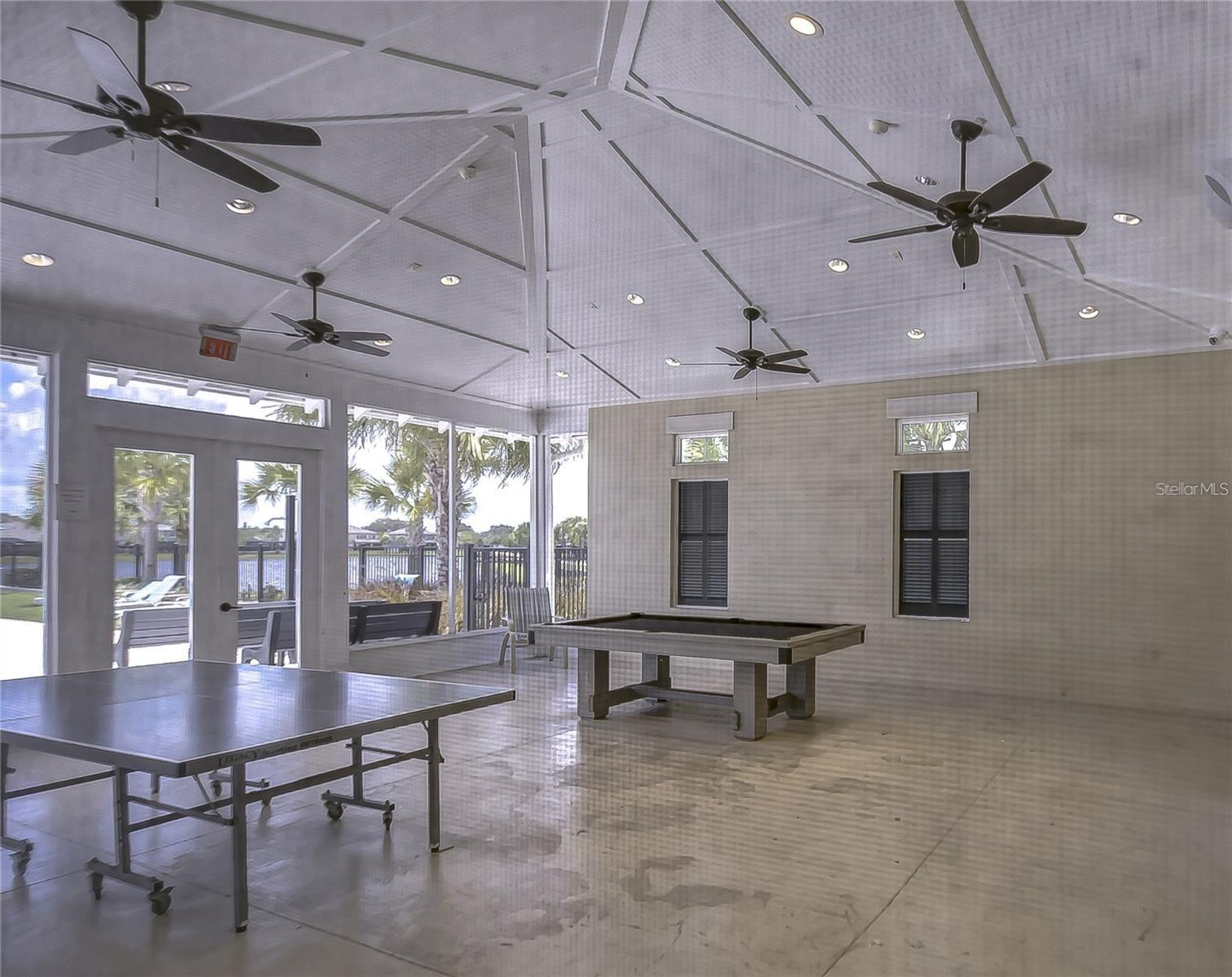 11176 LELAND GROVES DR, RIVERVIEW, FL, 33579