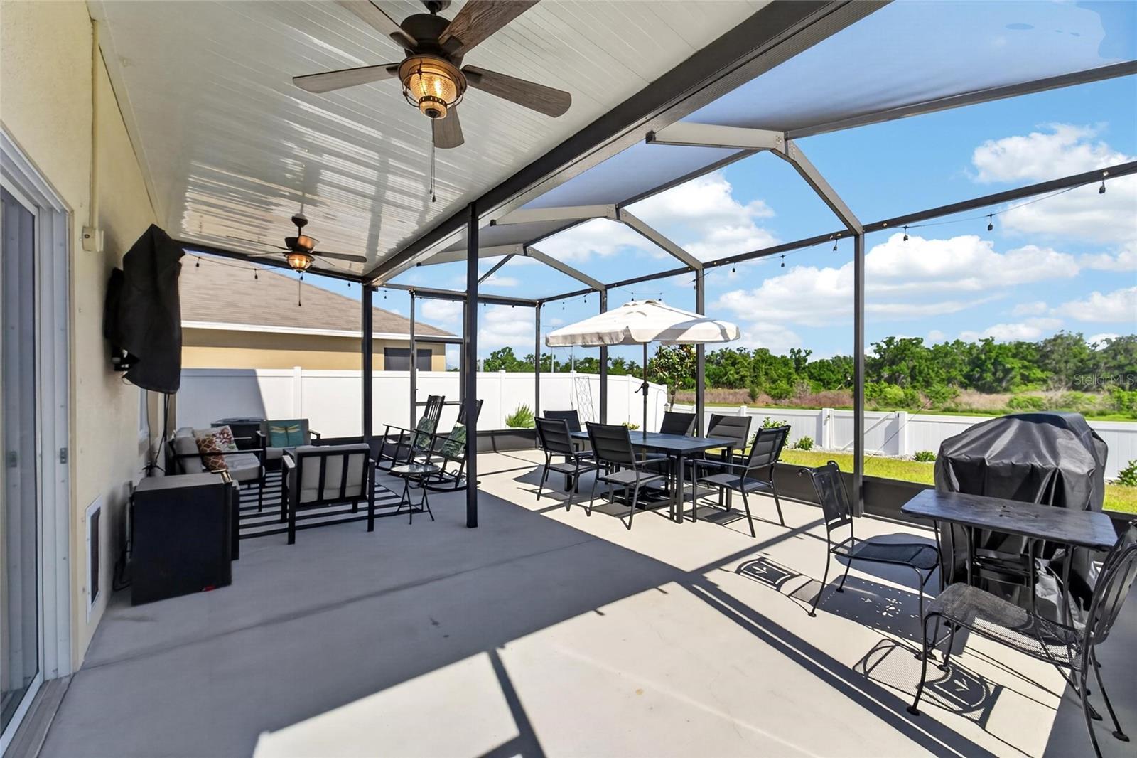 11176 LELAND GROVES DR, RIVERVIEW, FL, 33579