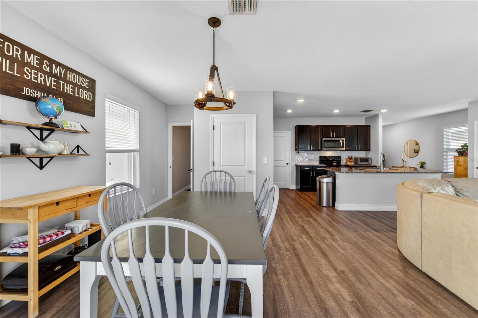 11176 LELAND GROVES DR, RIVERVIEW, FL, 33579