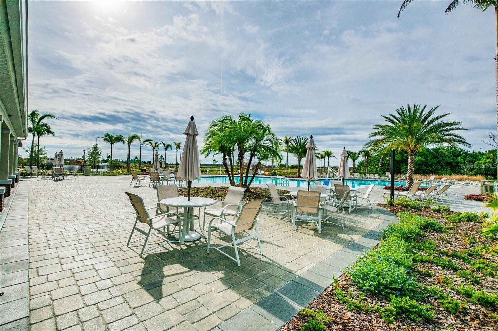 11176 LELAND GROVES DR, RIVERVIEW, FL, 33579