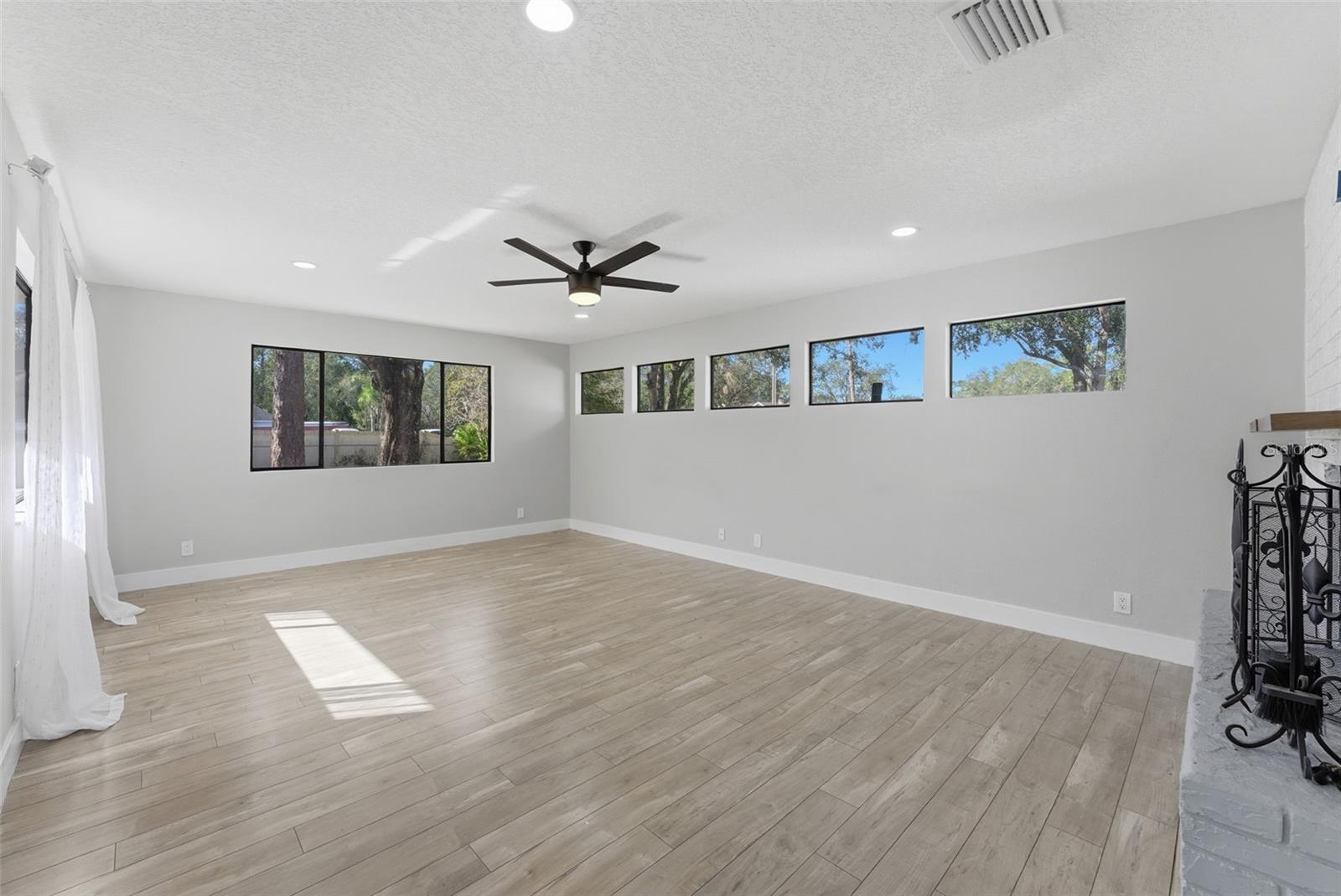 1566 WOODFIELD CT, LUTZ, FL, 33558