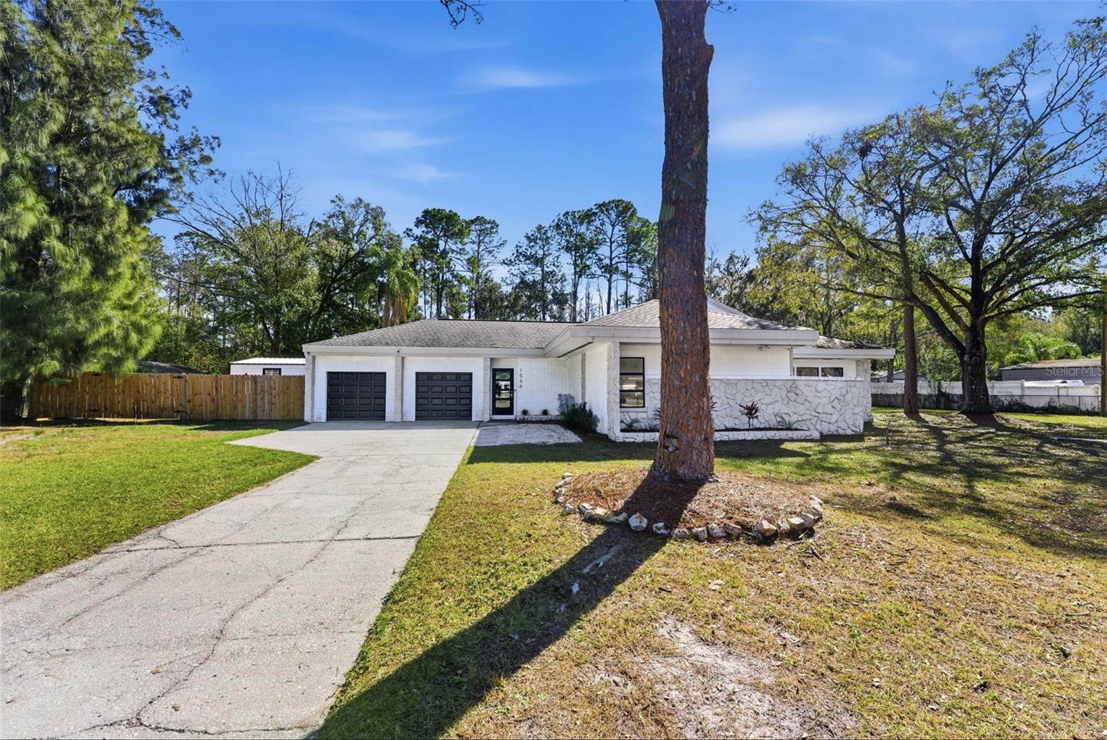 1566 WOODFIELD CT, LUTZ, FL, 33558