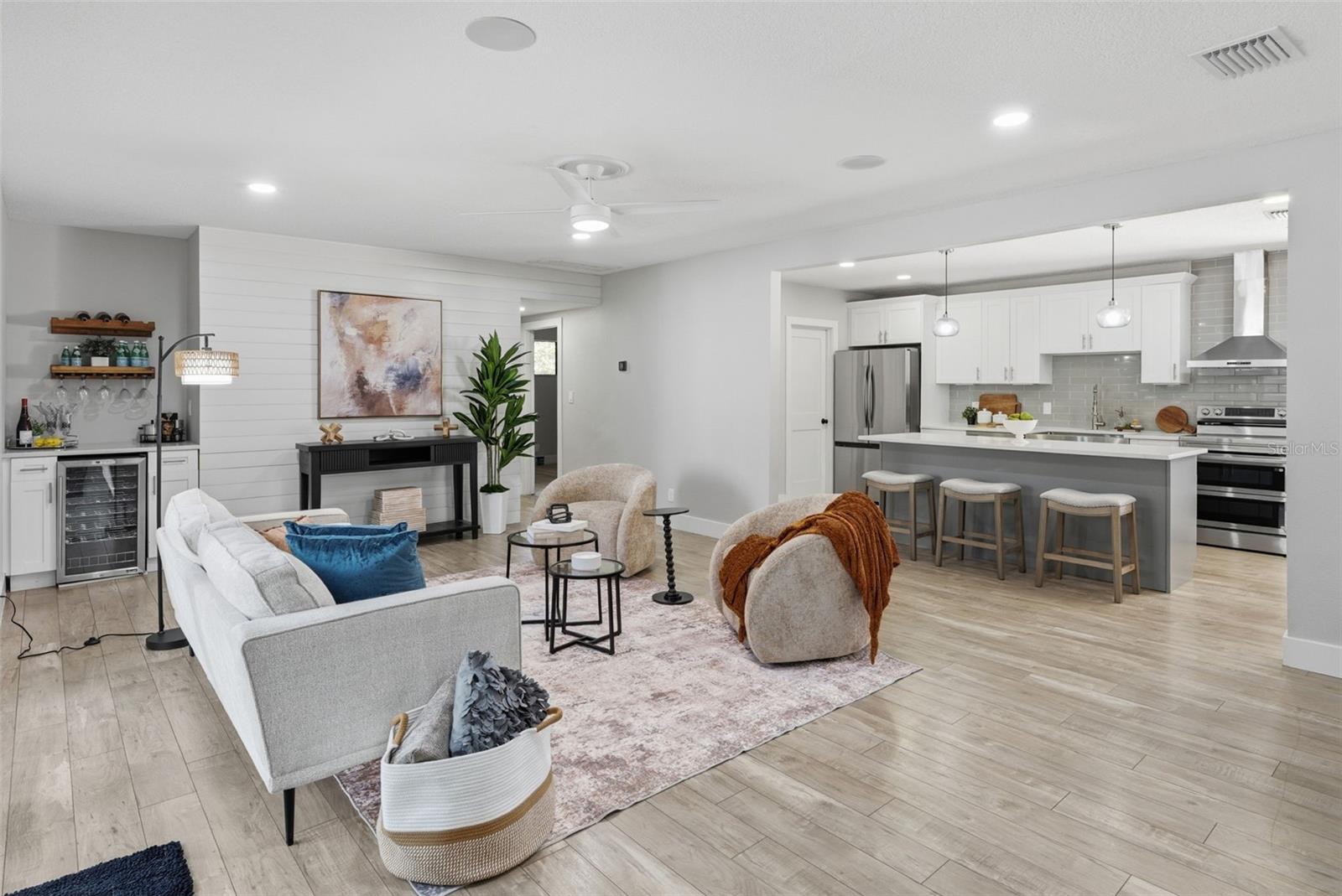 1566 WOODFIELD CT, LUTZ, FL, 33558