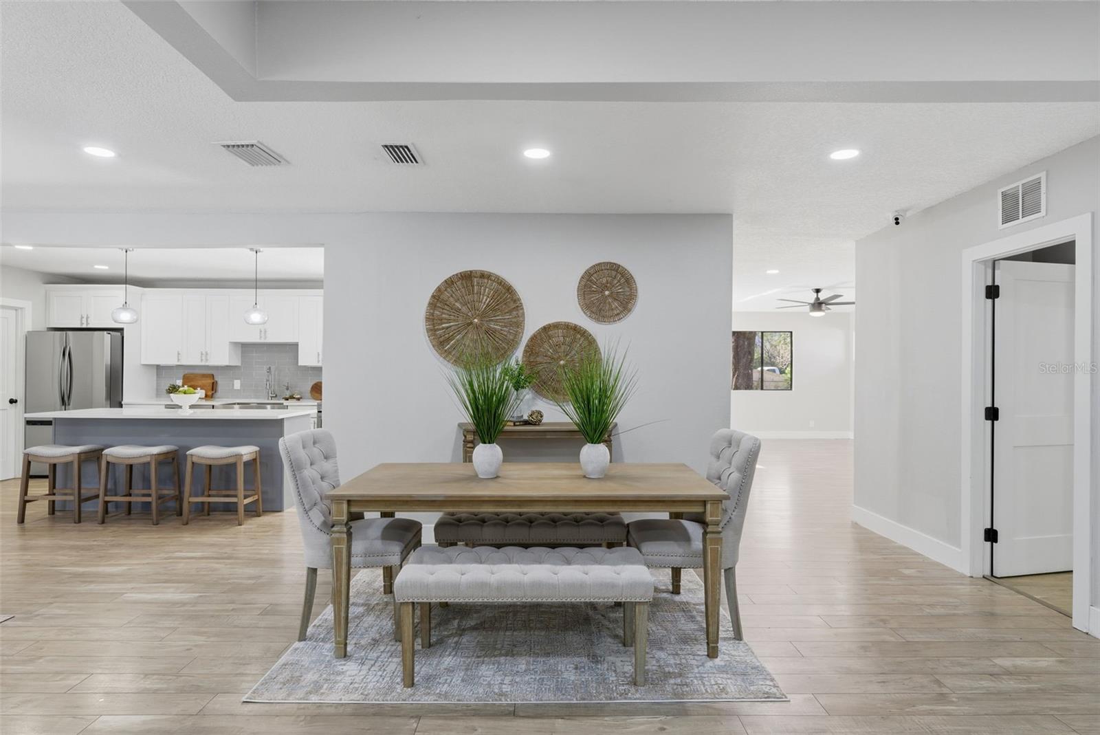 1566 WOODFIELD CT, LUTZ, FL, 33558